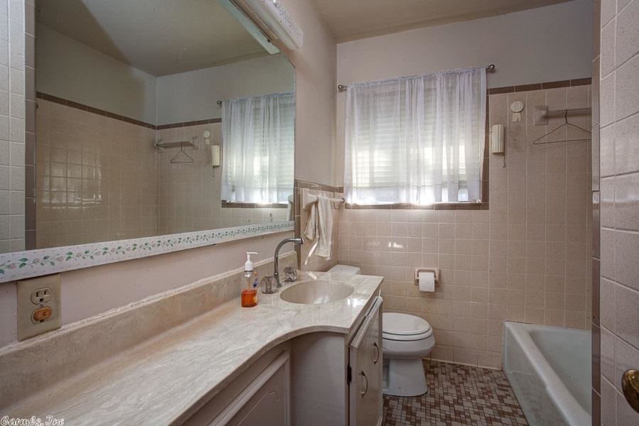 BROADMOOR ADDN - Residential