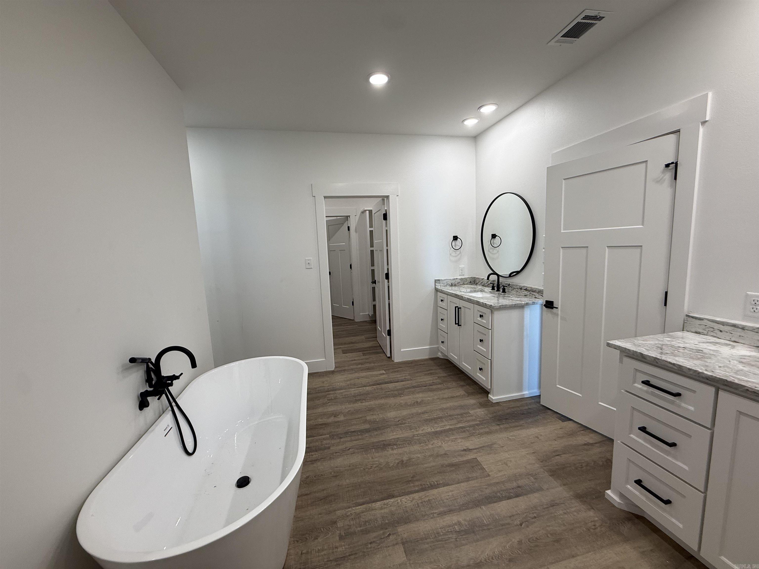 REPUBLICAN VALLEY ESTATES - Residential