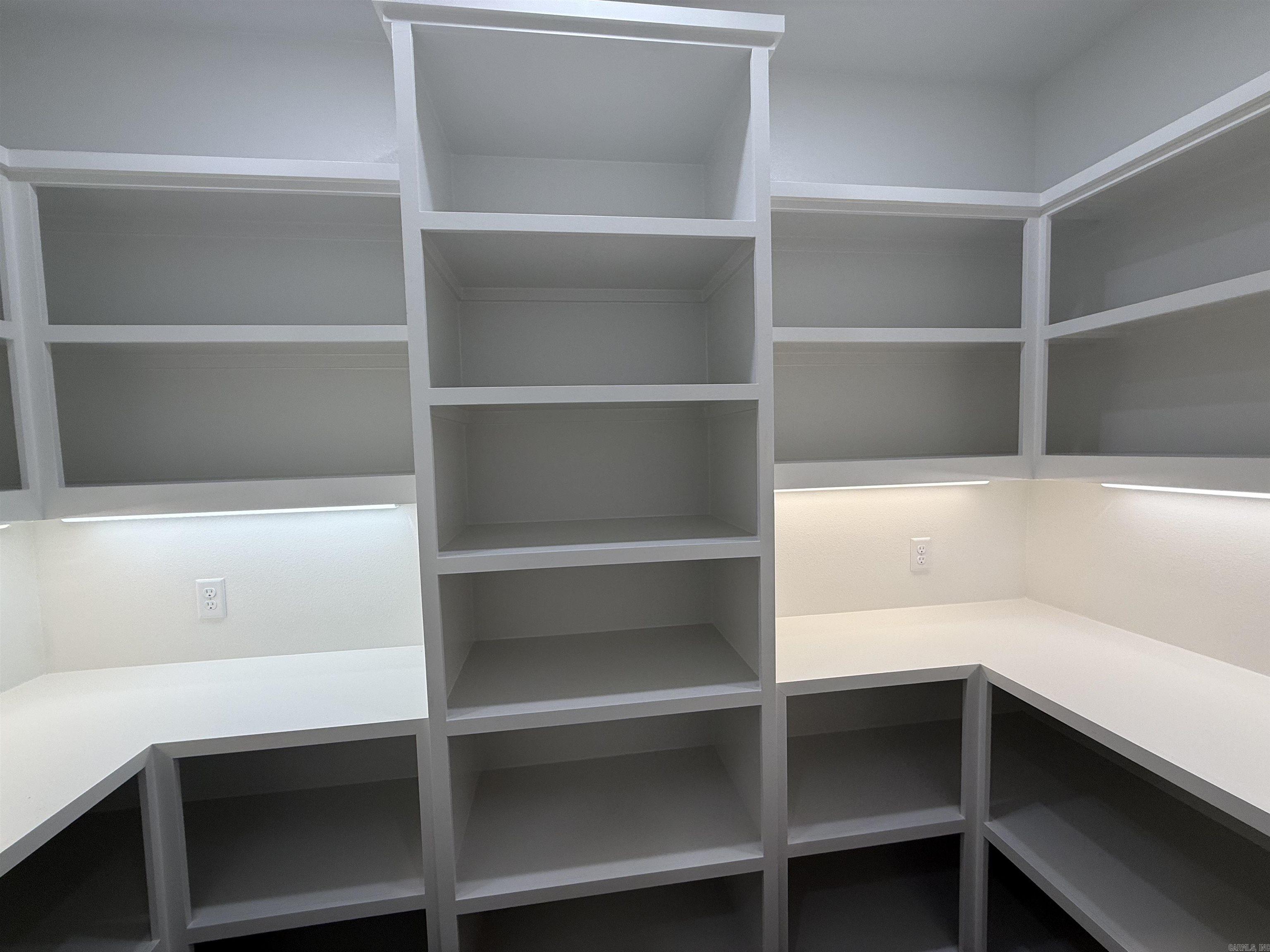 REPUBLICAN VALLEY ESTATES - Residential