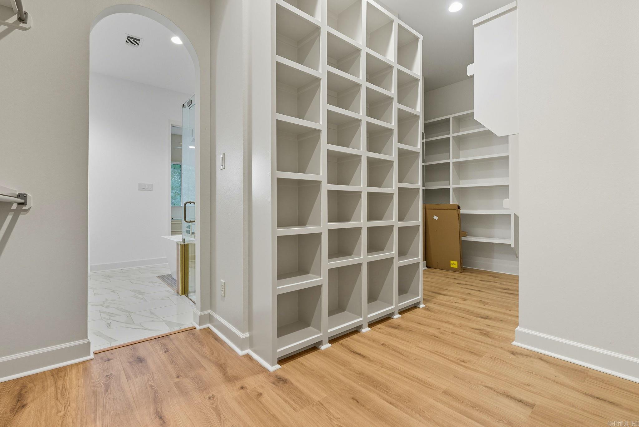 ABINGTON - Residential