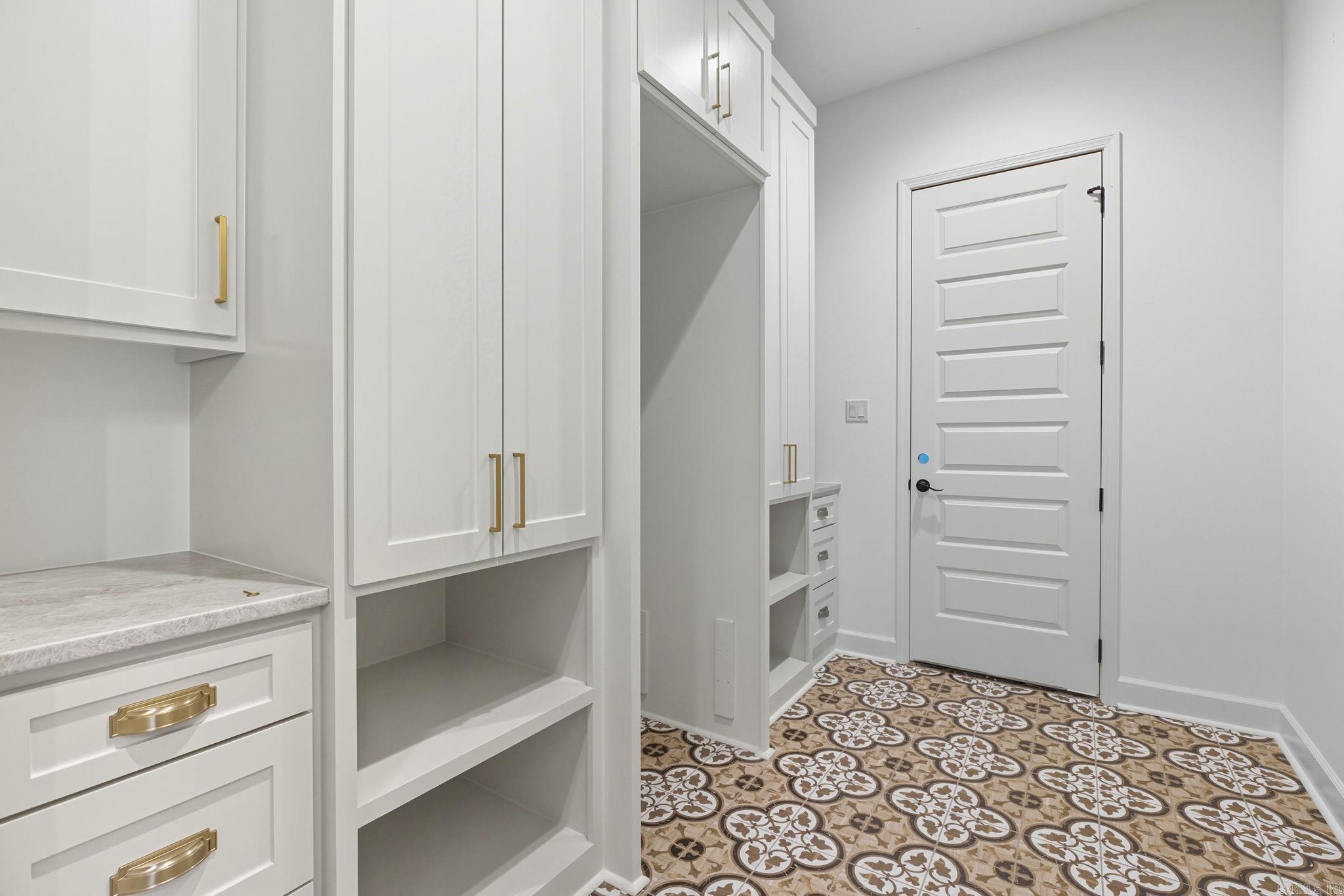 ABINGTON - Residential