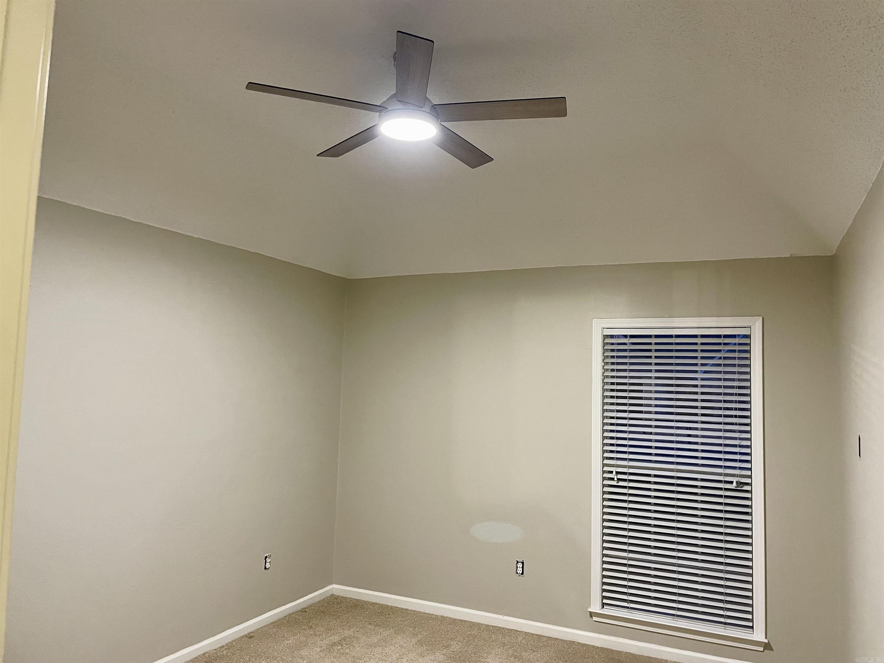 Country Squire - Residential Lease