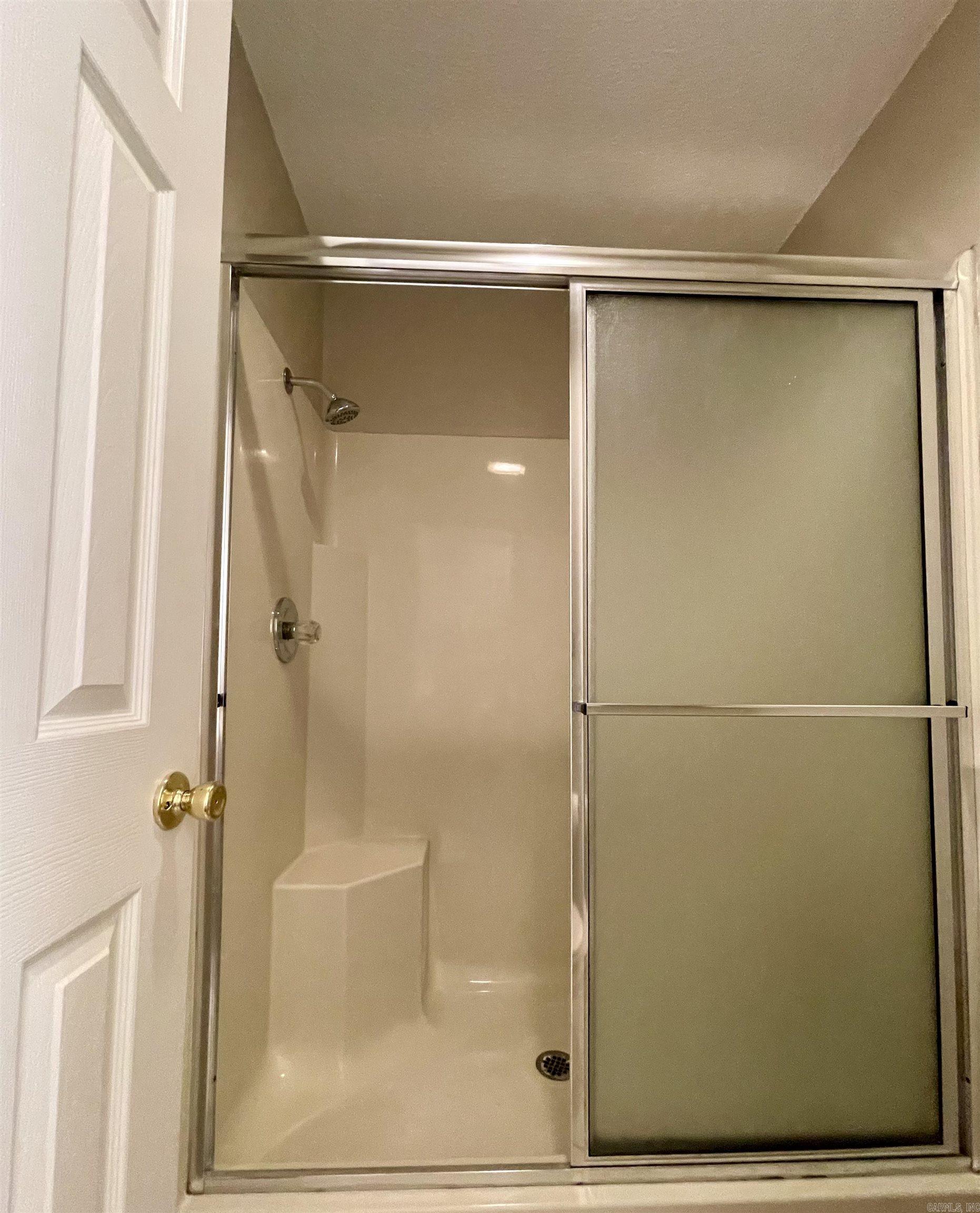 Country Squire - Residential Lease