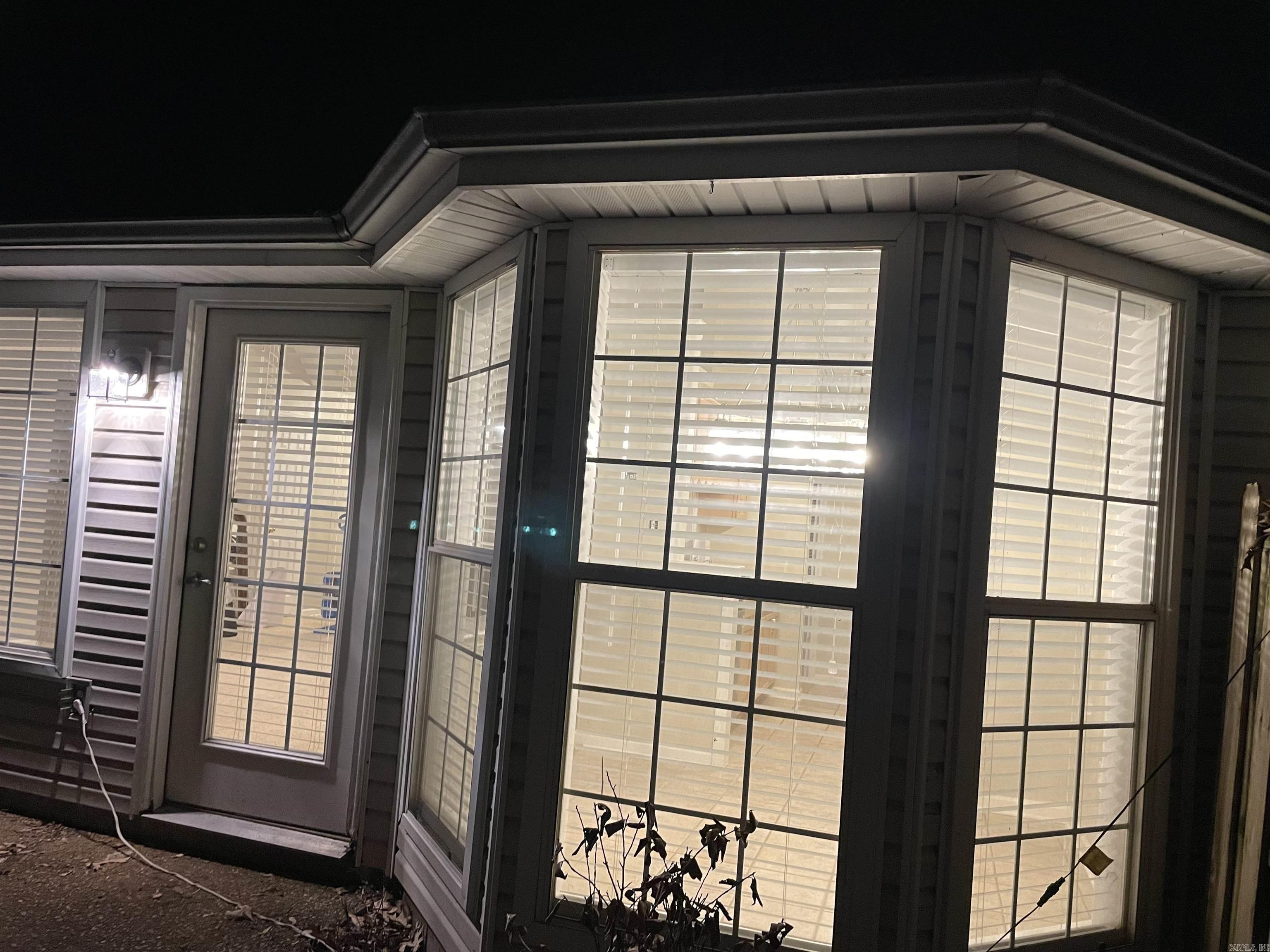 Country Squire - Residential Lease