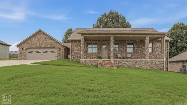 2200 N 9TH ST, PARAGOULD, AR 72450 - Image a7c8b8d05d385117a8d93bdfcb19dcf0/3214258166