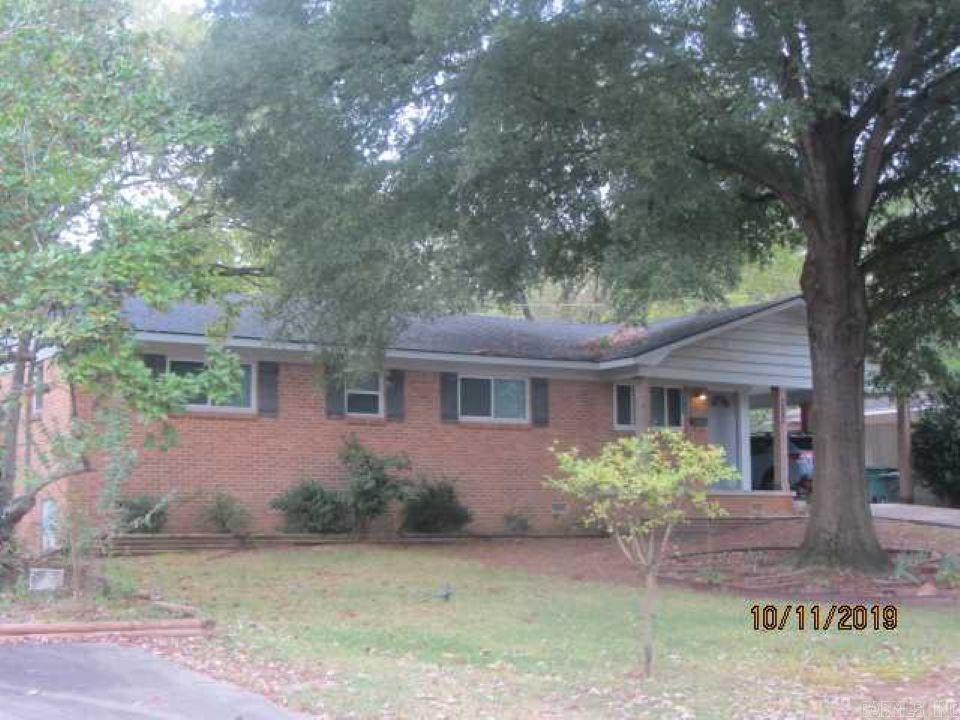 MARKHAM MANOR - Residential