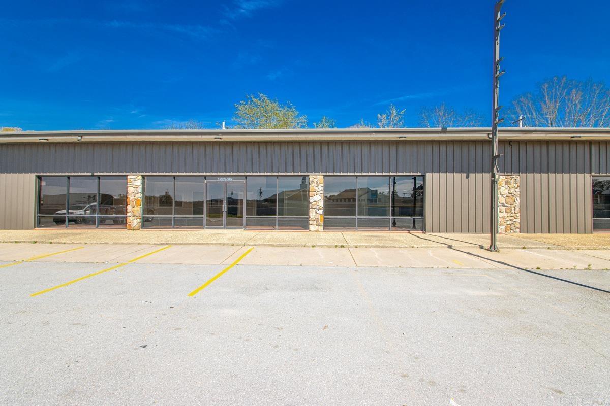 Troutt - Commercial Sale