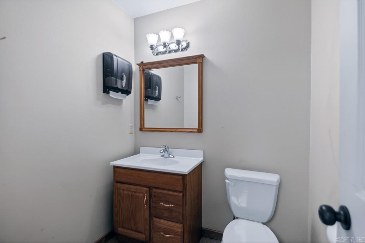 Troutt - Commercial Sale