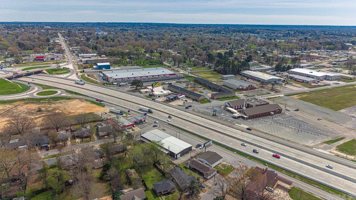 Troutt - Commercial Sale