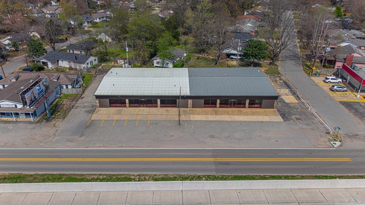 Troutt - Commercial Sale