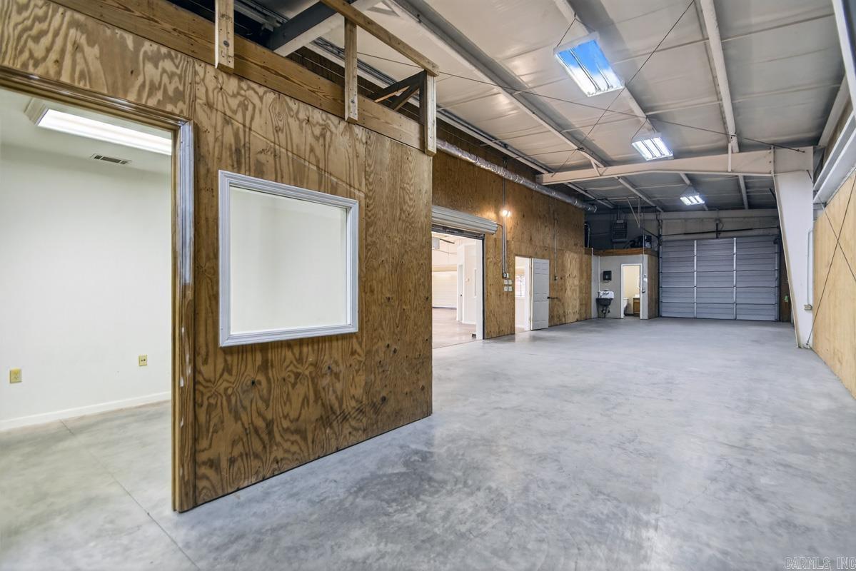 Troutt - Commercial Sale