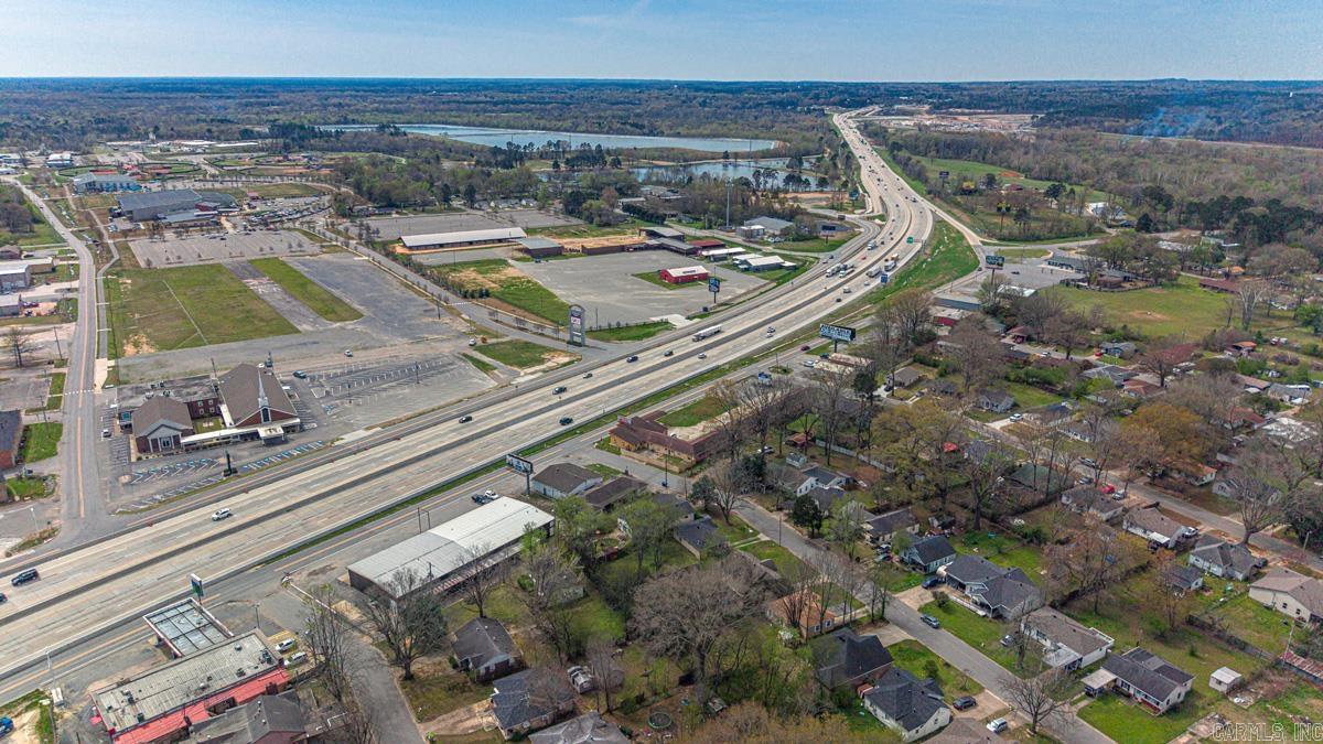 Troutt - Commercial Sale