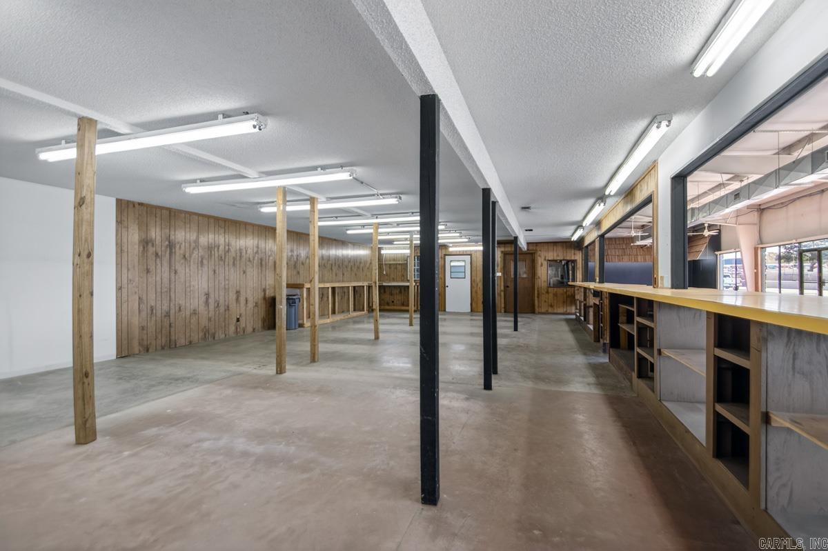 Troutt - Commercial Sale