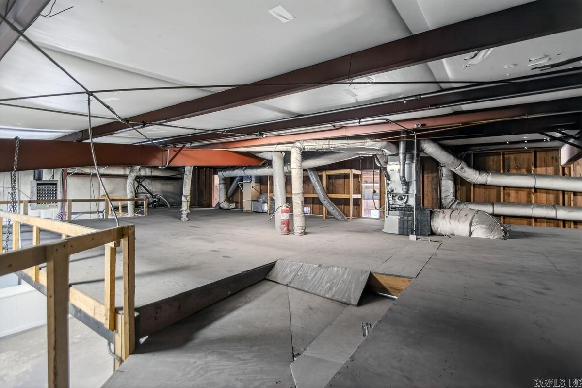 Troutt - Commercial Sale