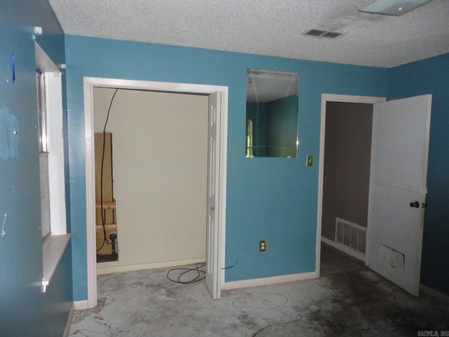 CLEARWATER EST - Residential