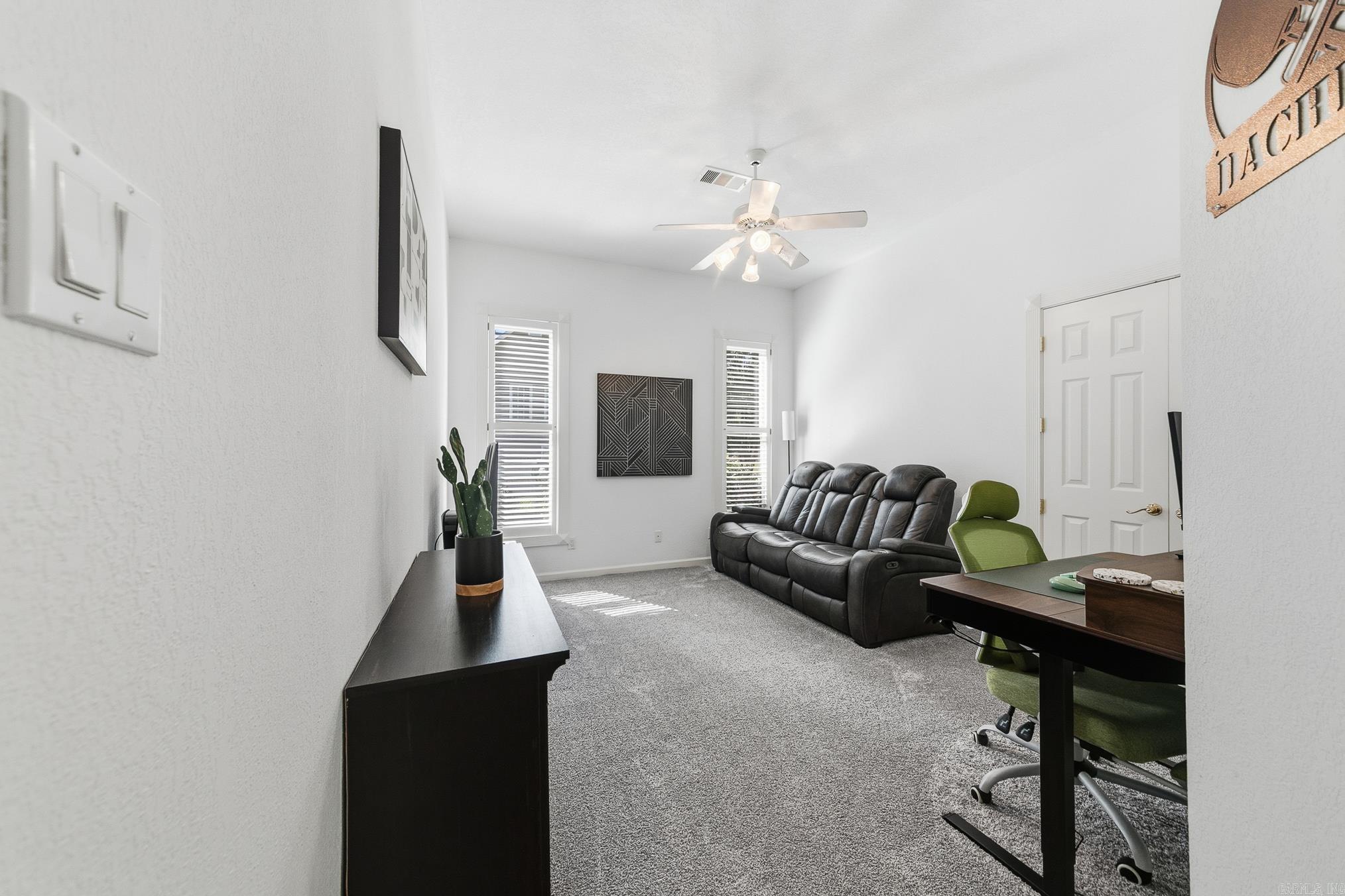 WOODLAND HEIGHTS ADDN - Residential