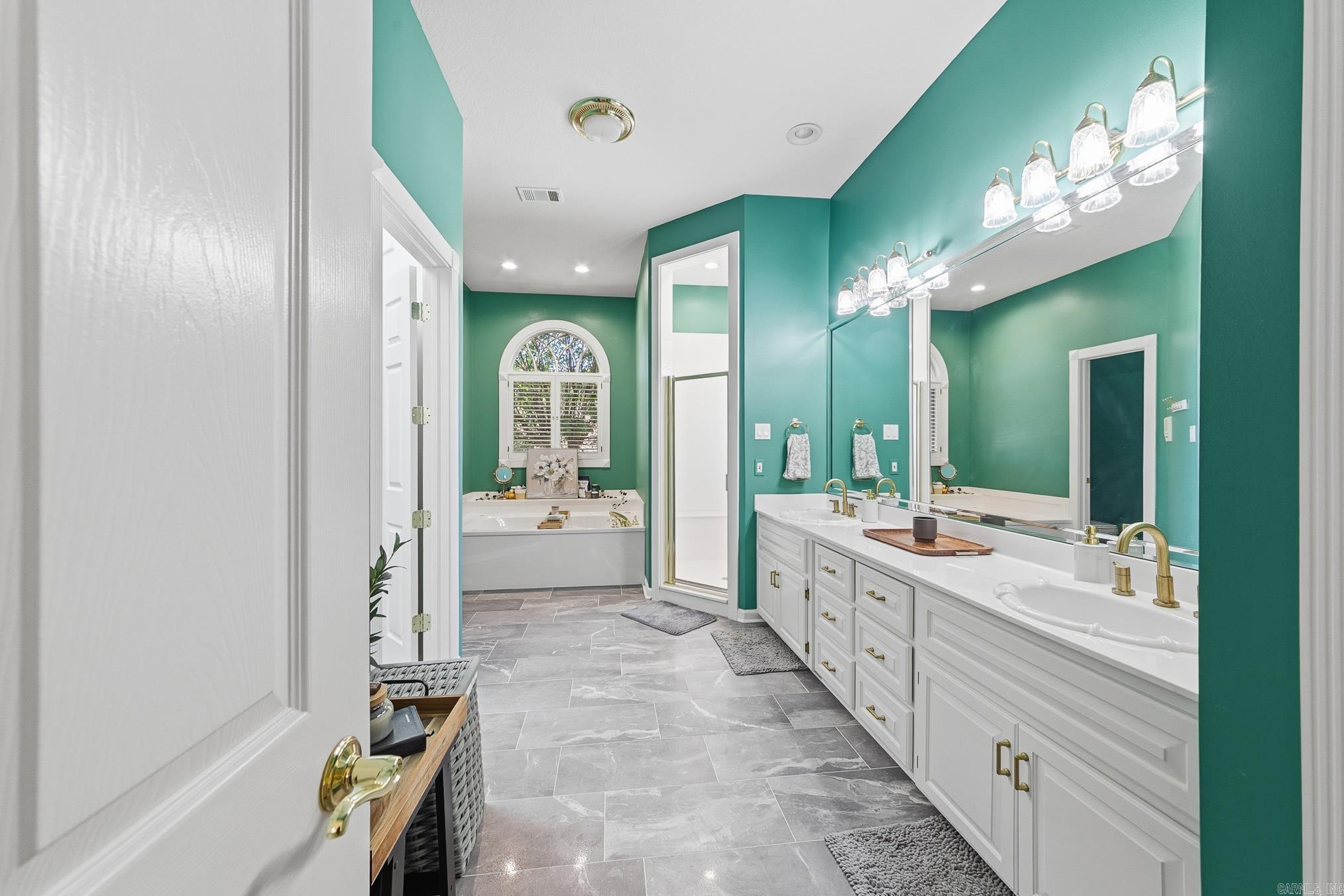 WOODLAND HEIGHTS ADDN - Residential