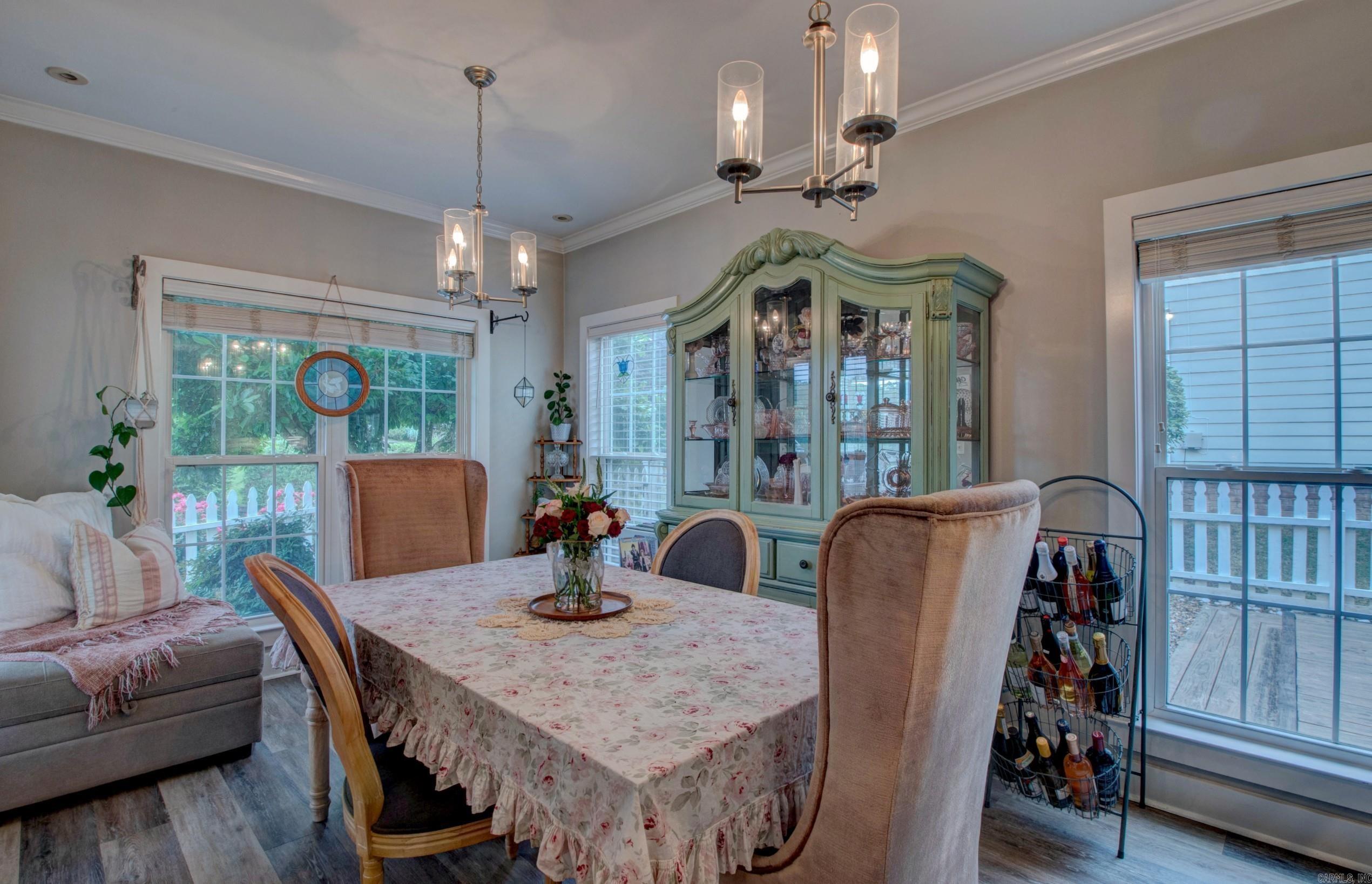 WOODLANDS EDGE - Residential