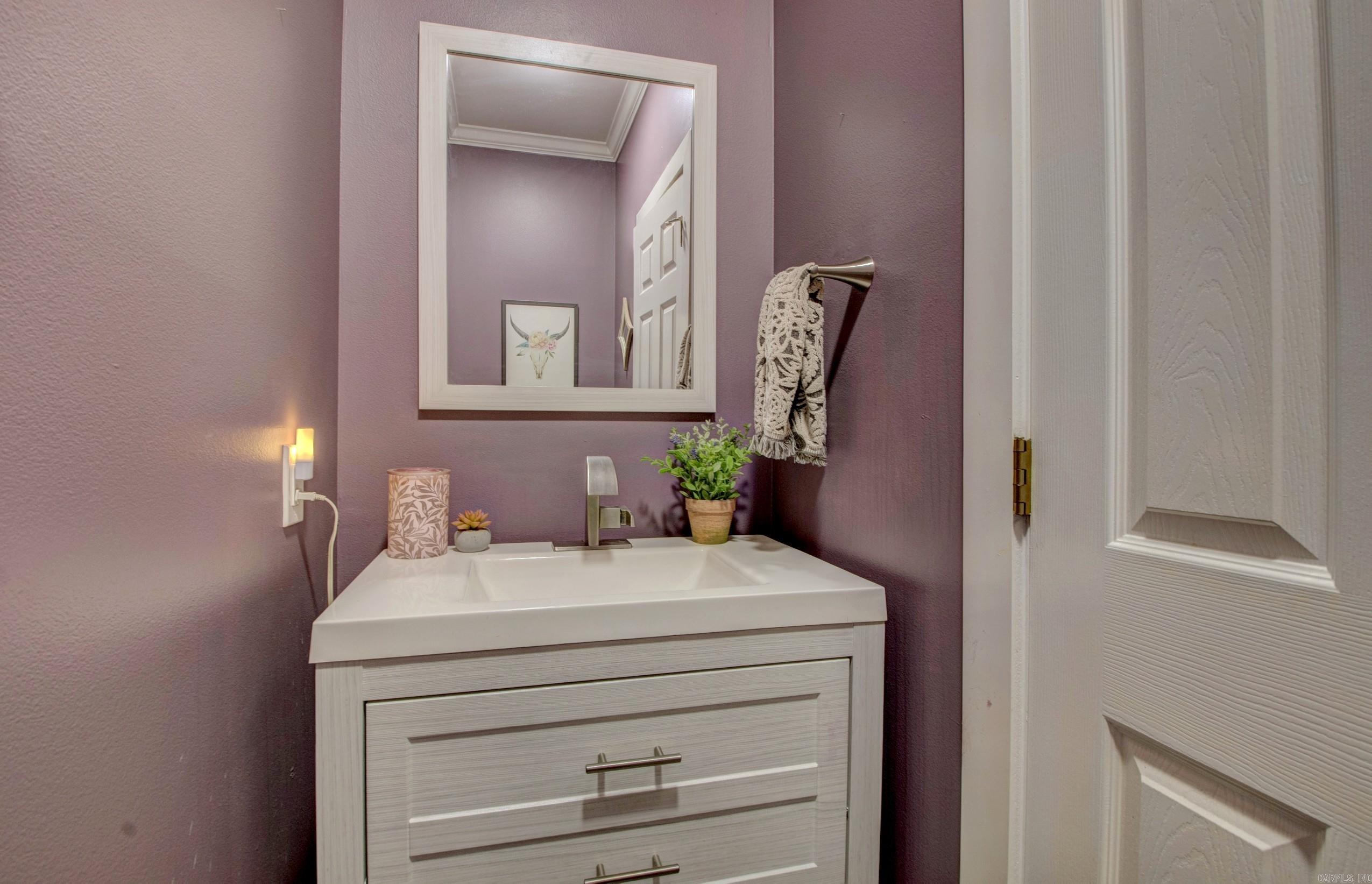 WOODLANDS EDGE - Residential