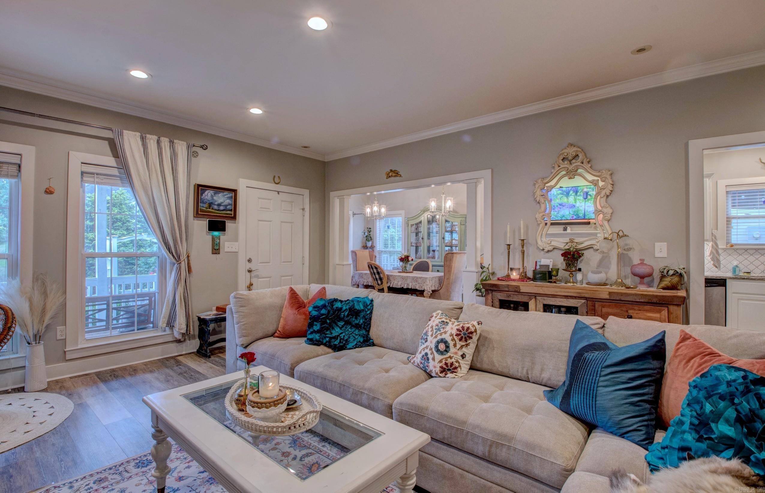 WOODLANDS EDGE - Residential