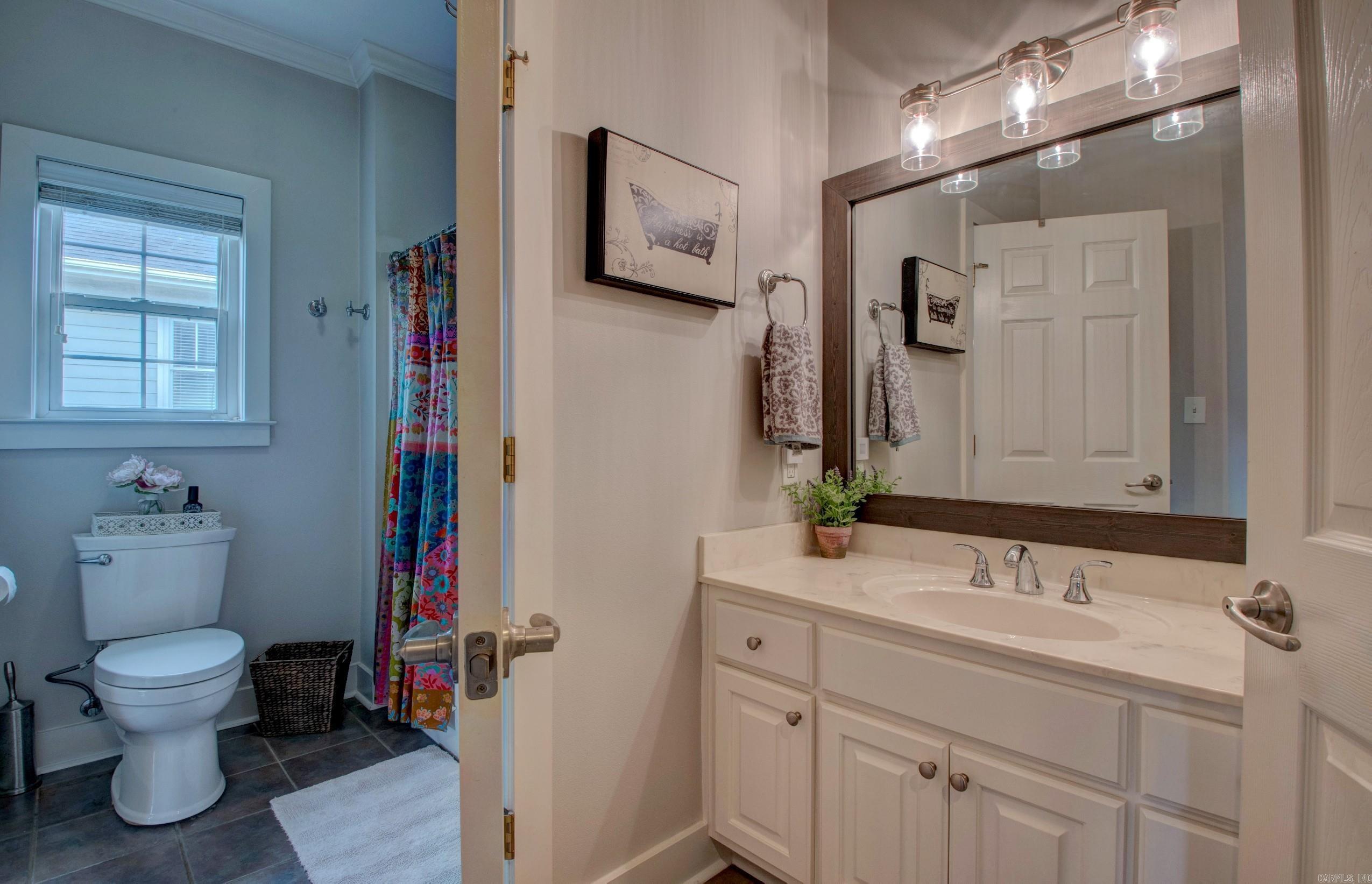 WOODLANDS EDGE - Residential