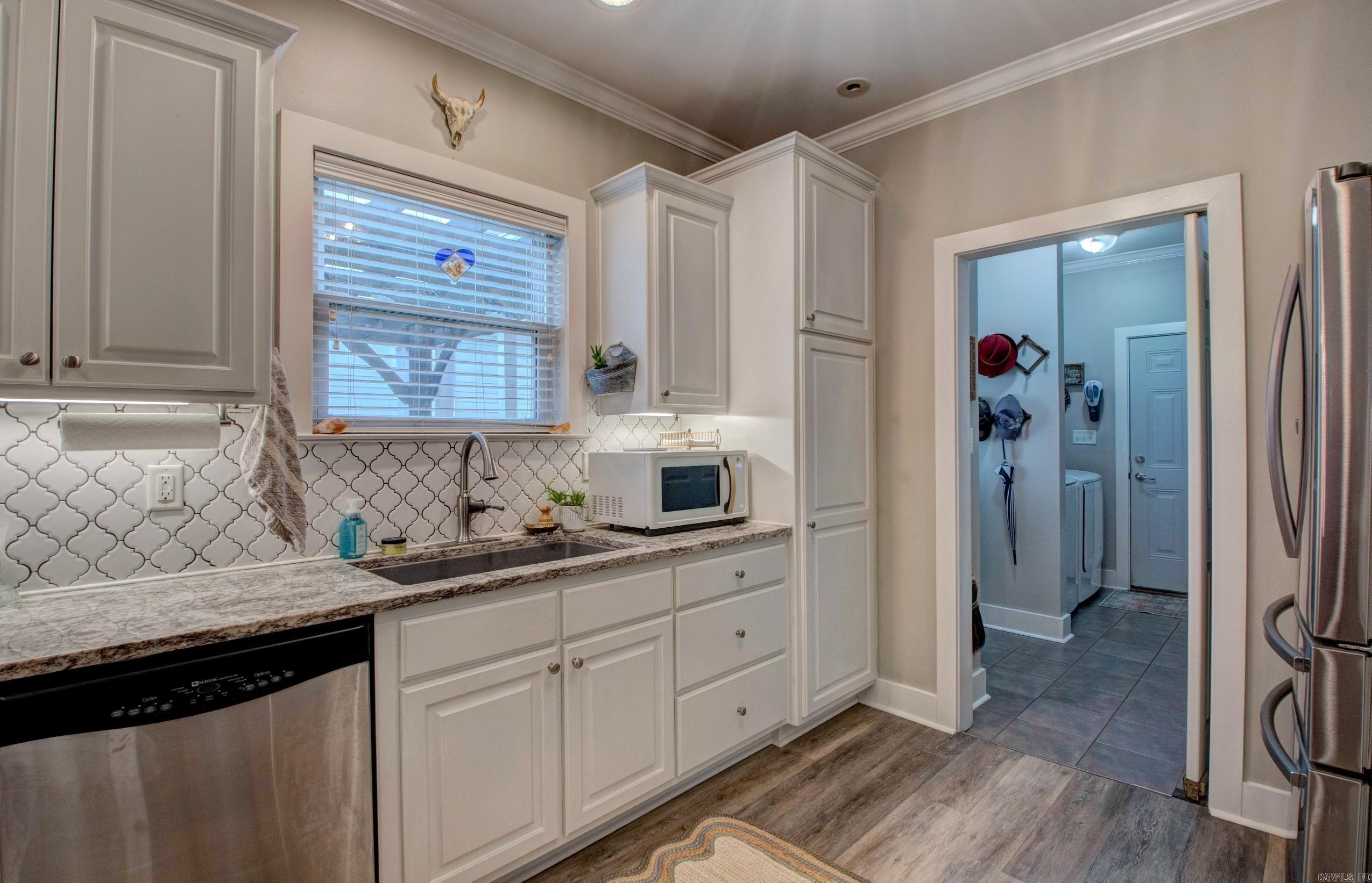 WOODLANDS EDGE - Residential