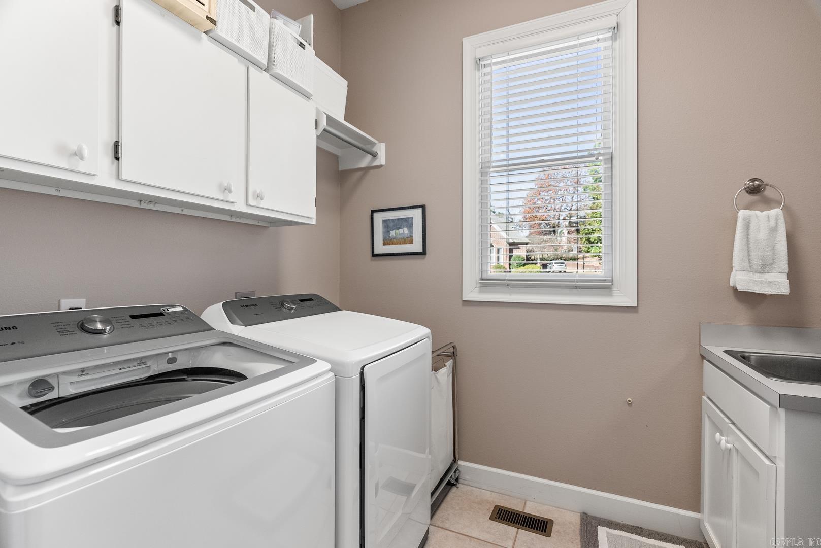 CHENAL VALLEY LAMARCHE PLACE NBH - Residential