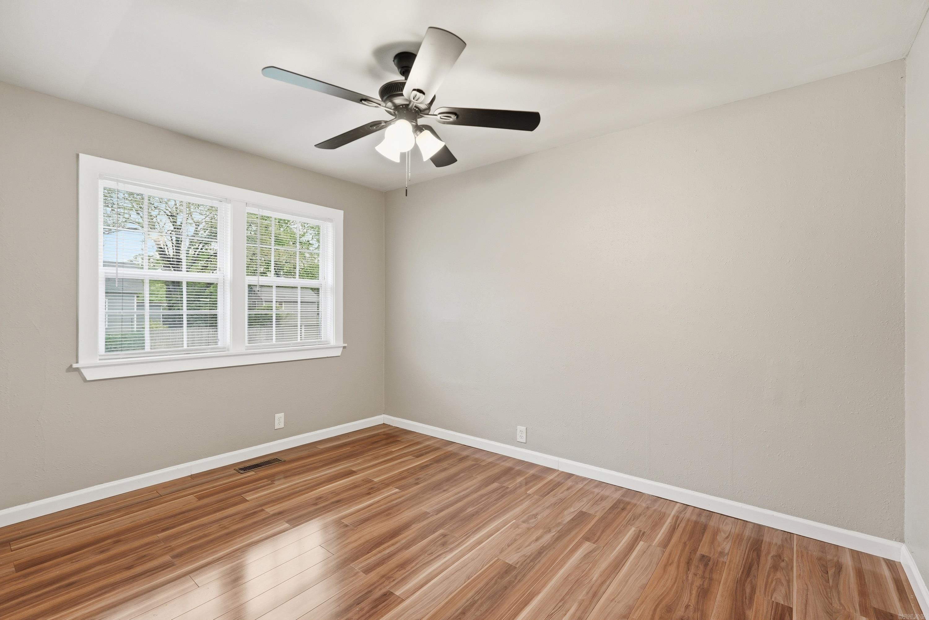 Centenial - Residential Lease