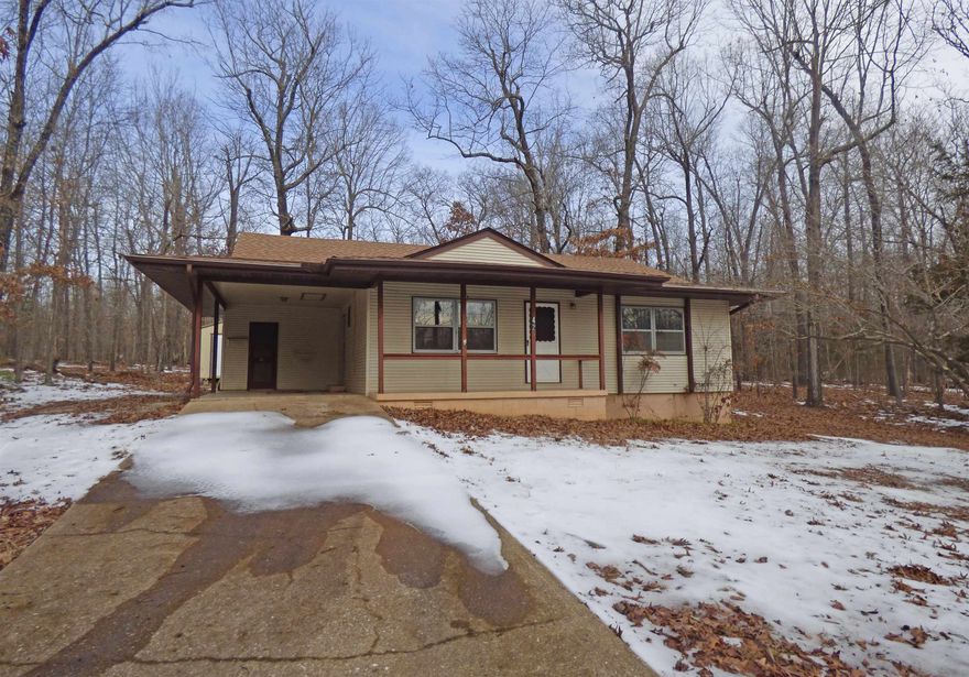 Great Two Bedroom House - Perfect Investment Property - Looking for that small 2 bedroom house with  little upkeep, this is the place for you. This house offers living room, kitchen, two bedrooms, one full bath, and new HVAC. There's a storage room on the carport. The Architectural singles are 5 years old. The septic tank is newer also. Great location not far from the South Entrance of Cherokee Village. Along with being a good rental...thinking of downsizing...first-time home buyer...weekend get away. This home could be for you.