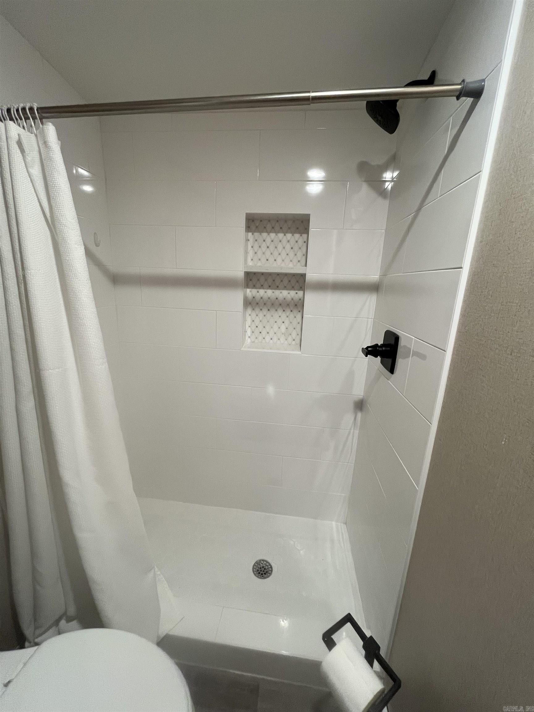 Hickory Nut Mountain Estates - Residential