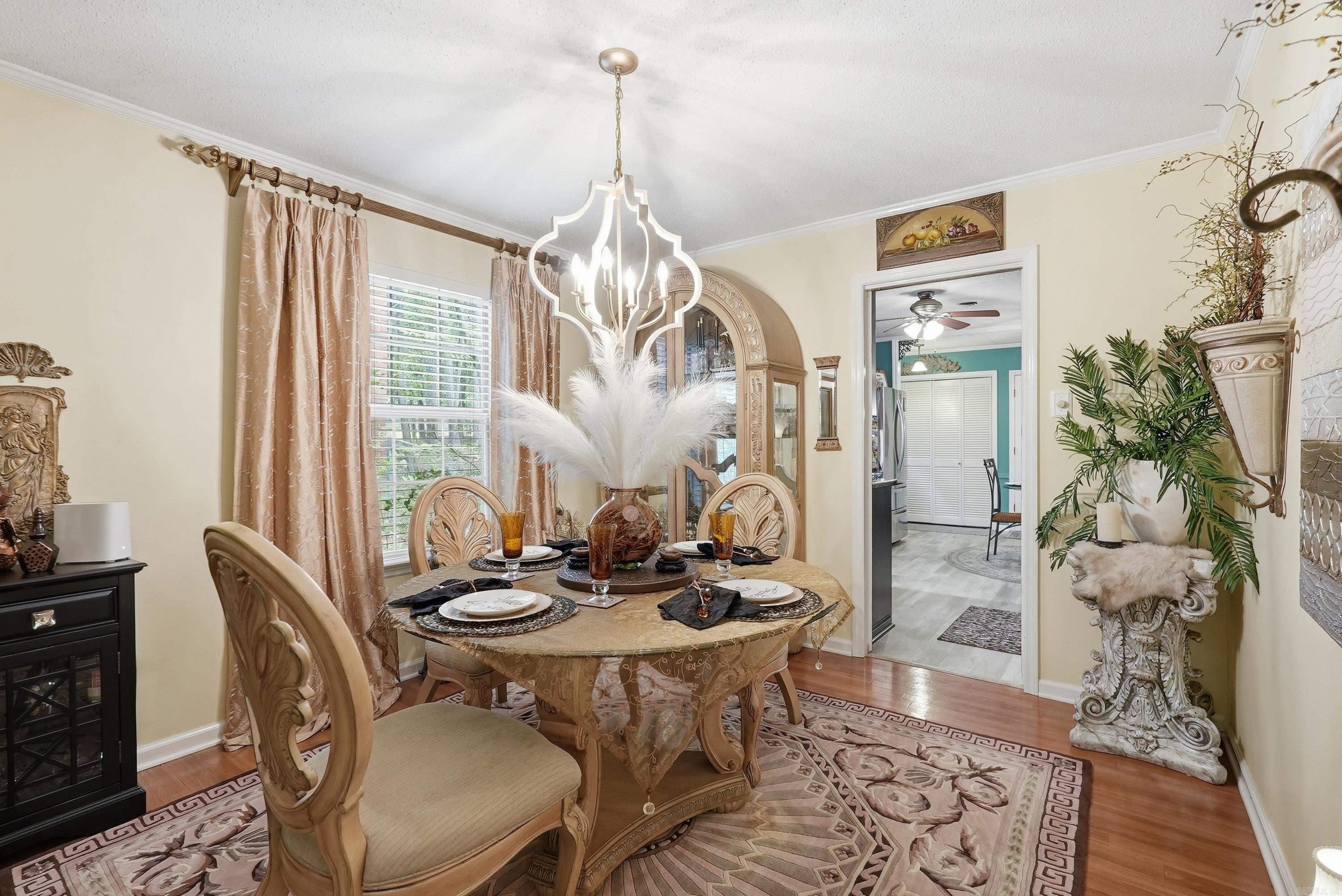 MARLOWE MANOR - Residential