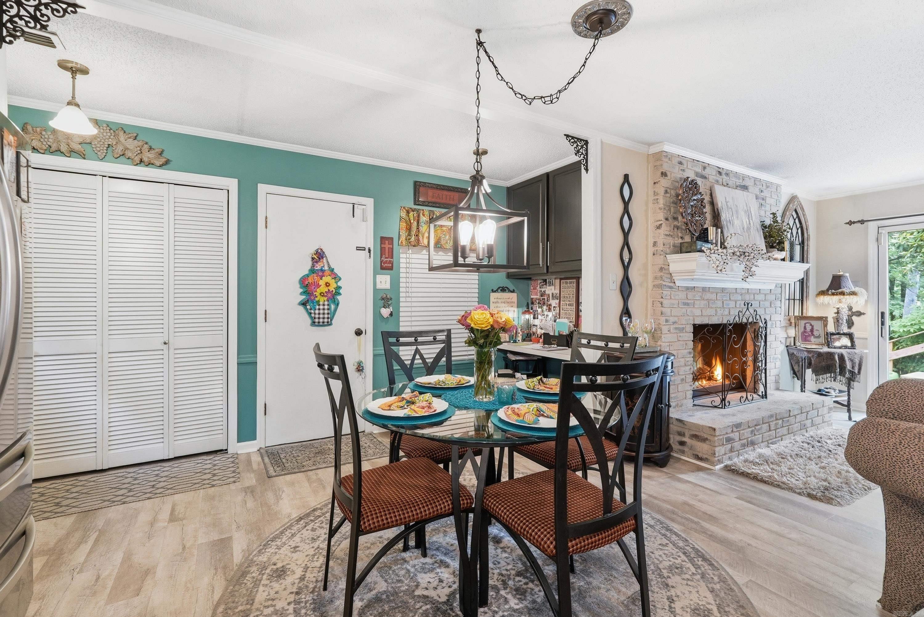 MARLOWE MANOR - Residential