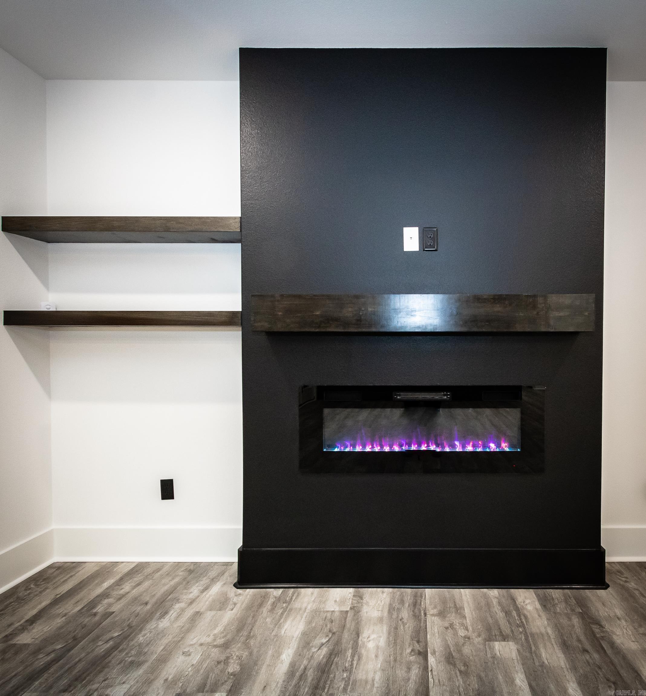 OTTER CREEK COMMUNITY - Residential