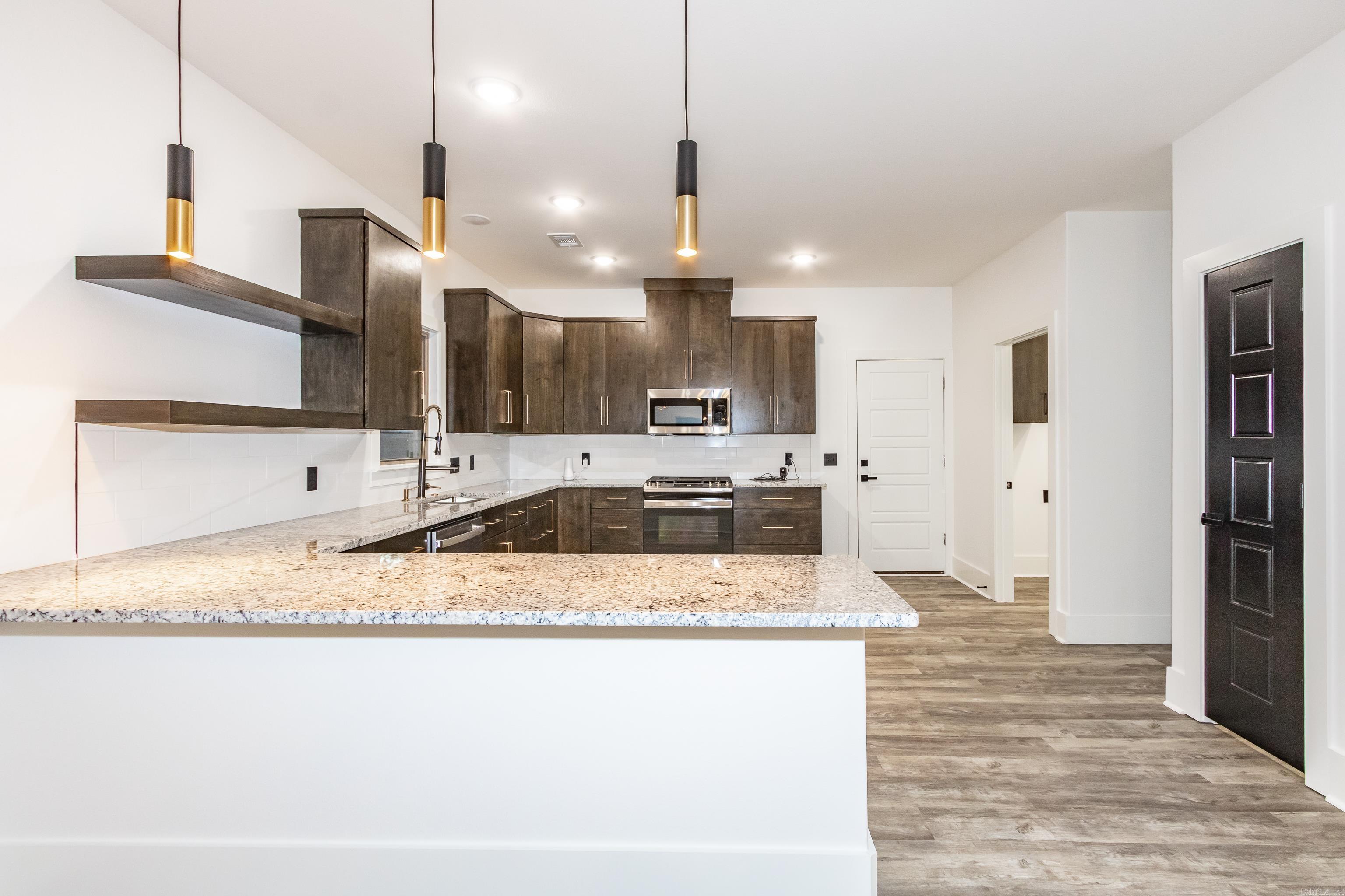 OTTER CREEK COMMUNITY - Residential