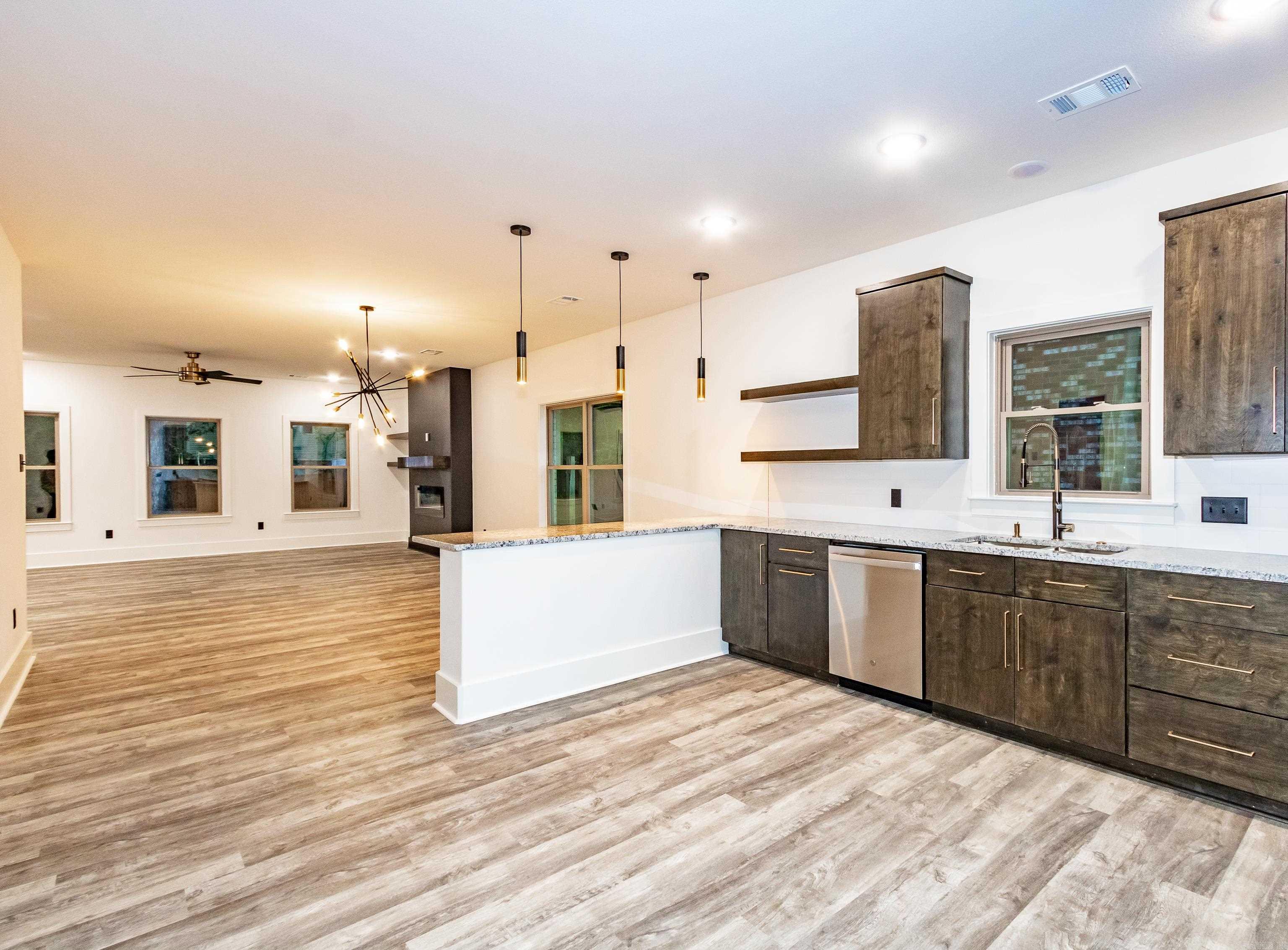 OTTER CREEK COMMUNITY - Residential