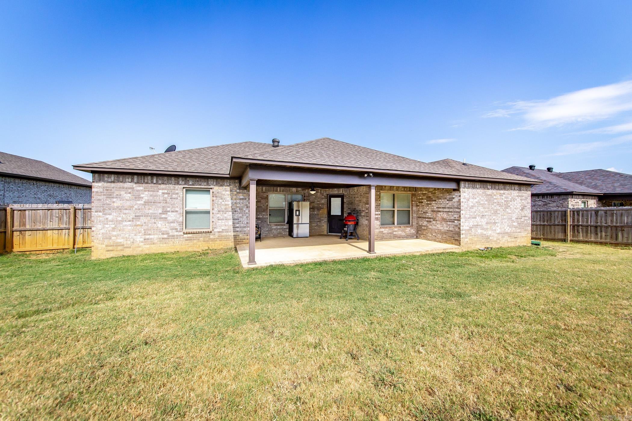 HERITAGE MEADOWS - Residential