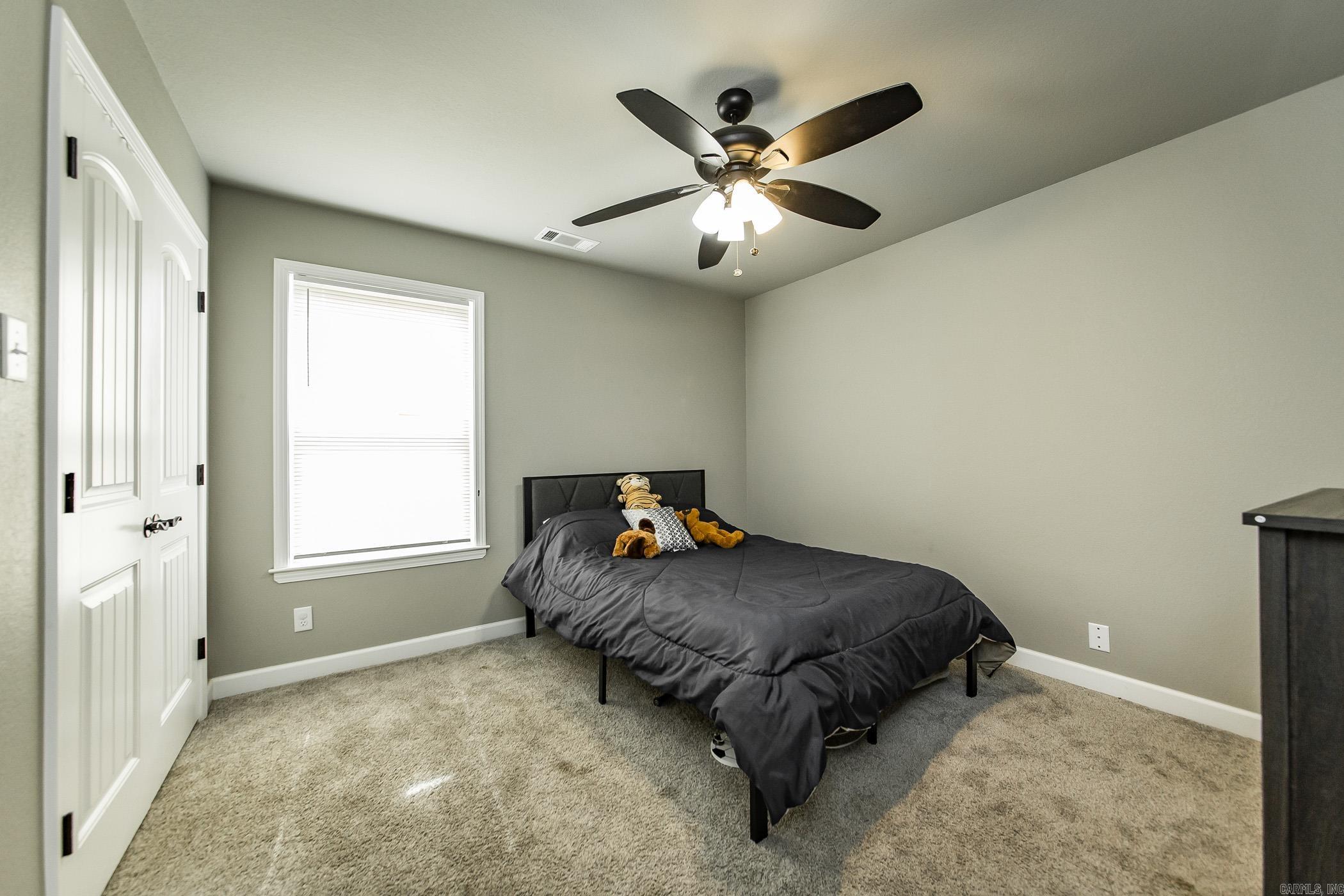 HERITAGE MEADOWS - Residential