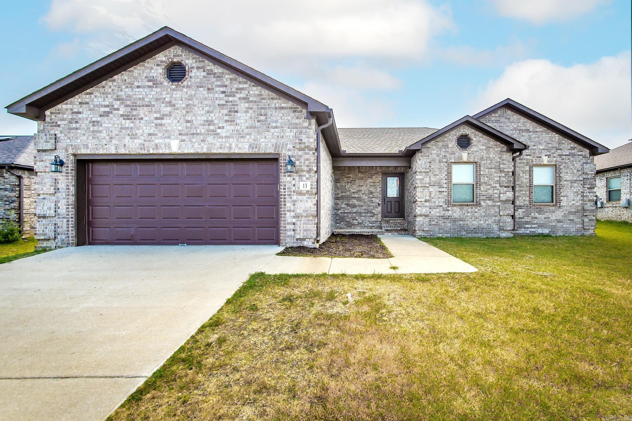 HERITAGE MEADOWS - Residential