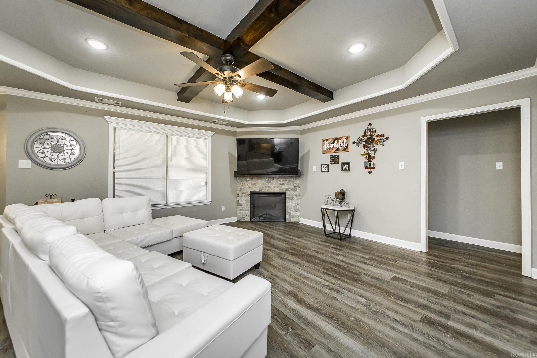 HERITAGE MEADOWS - Residential