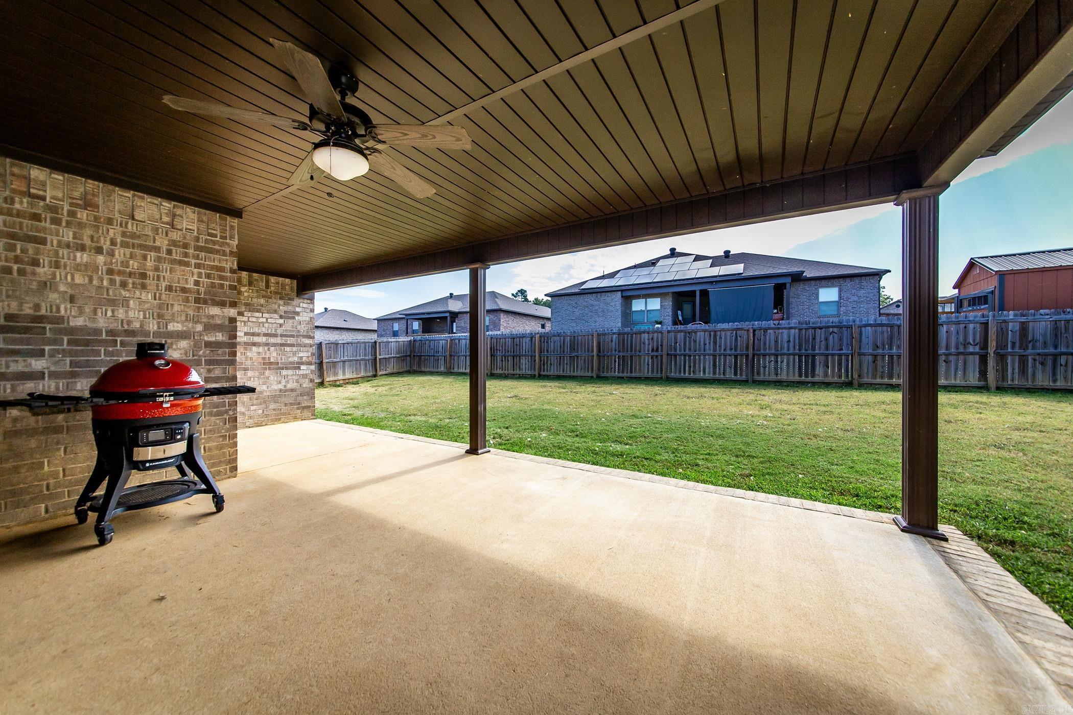 HERITAGE MEADOWS - Residential