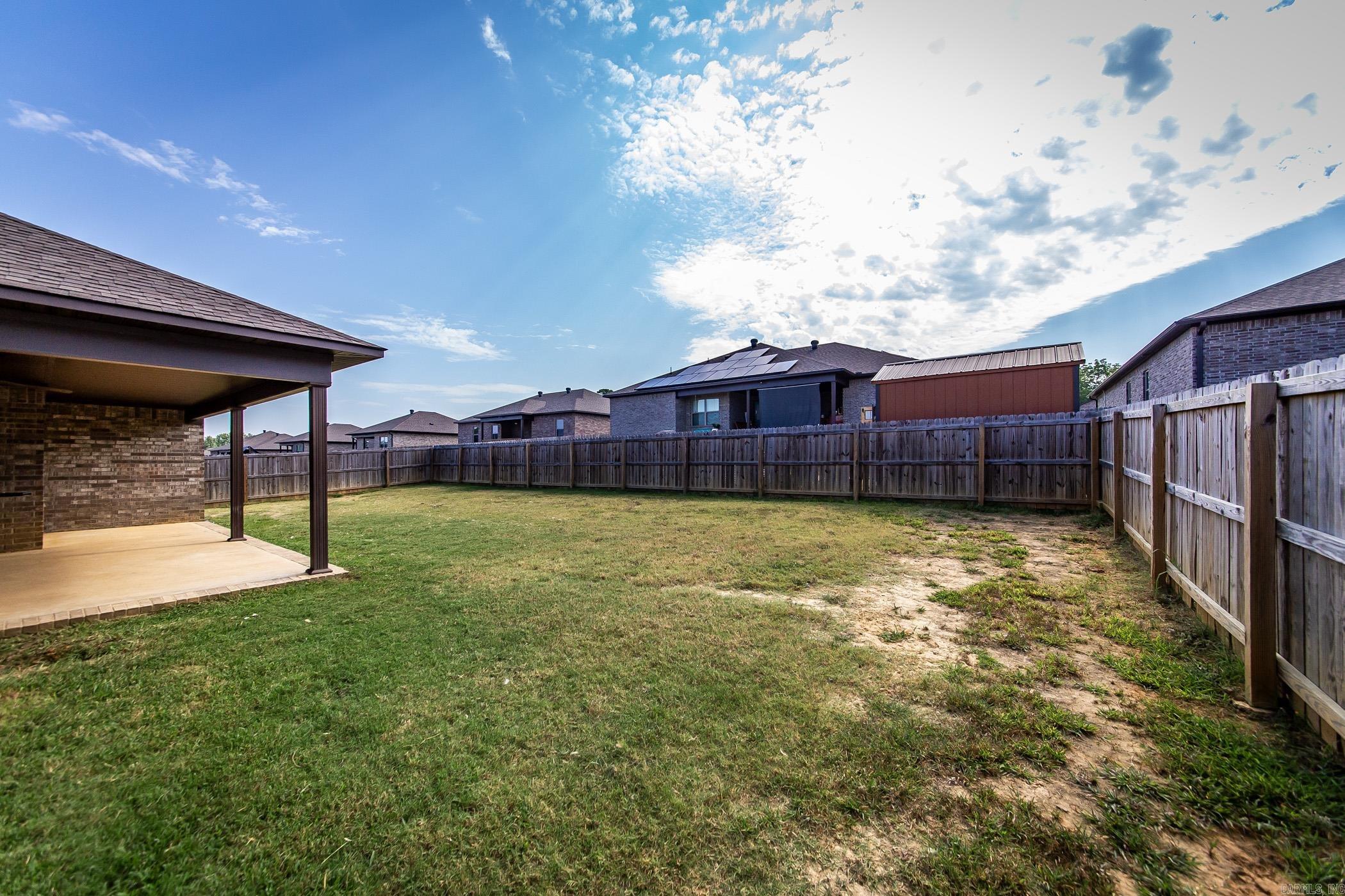 HERITAGE MEADOWS - Residential