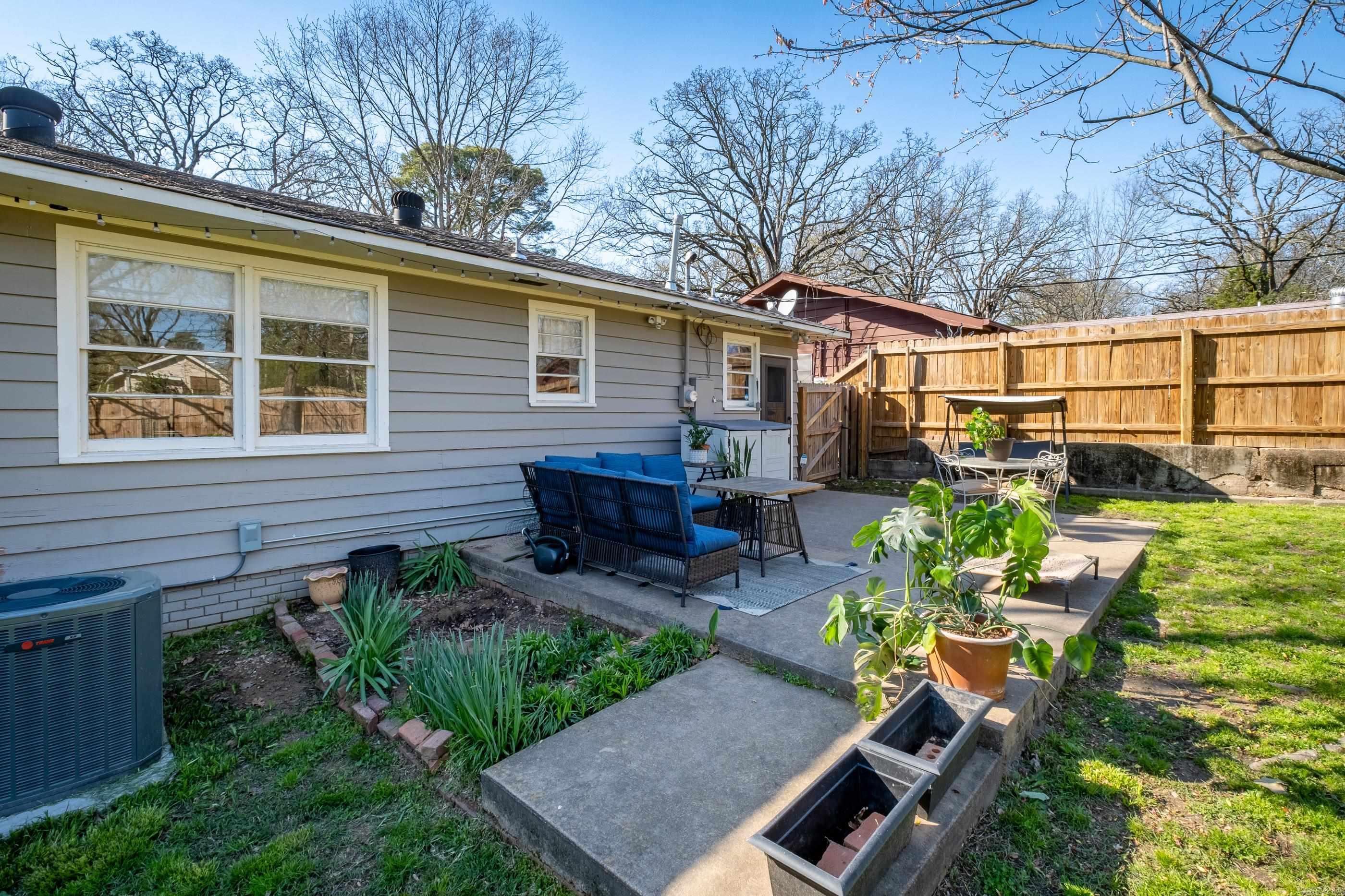 Lincoln Park - Residential