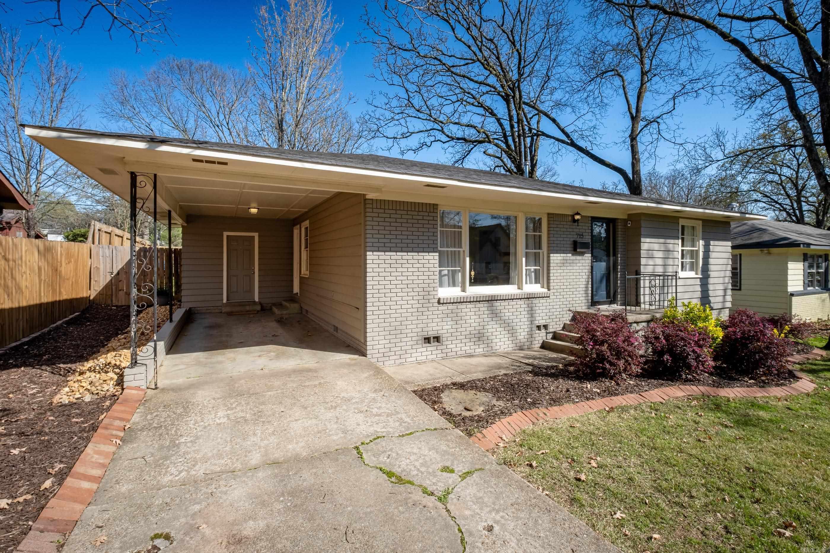 Lincoln Park - Residential