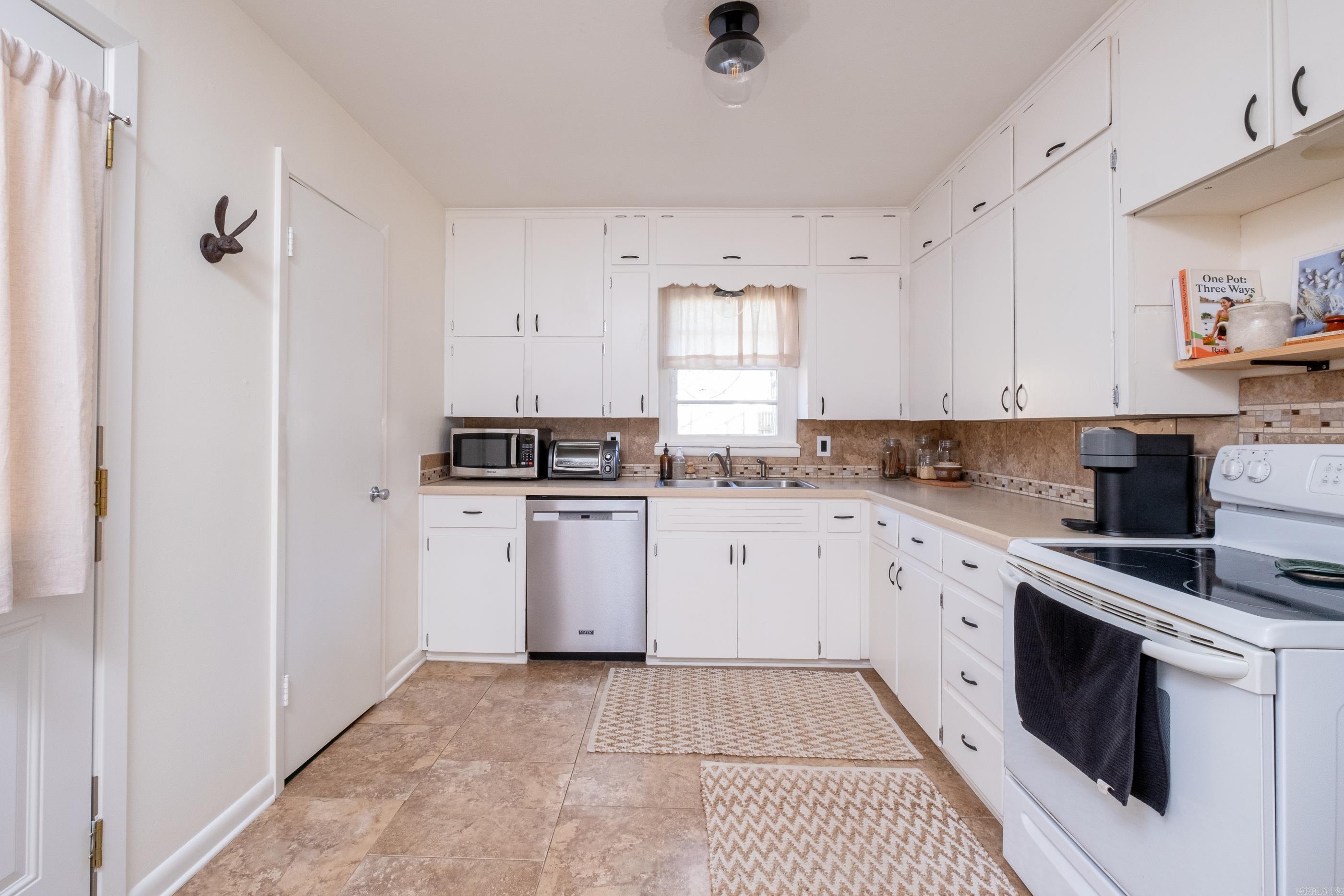 Lincoln Park - Residential