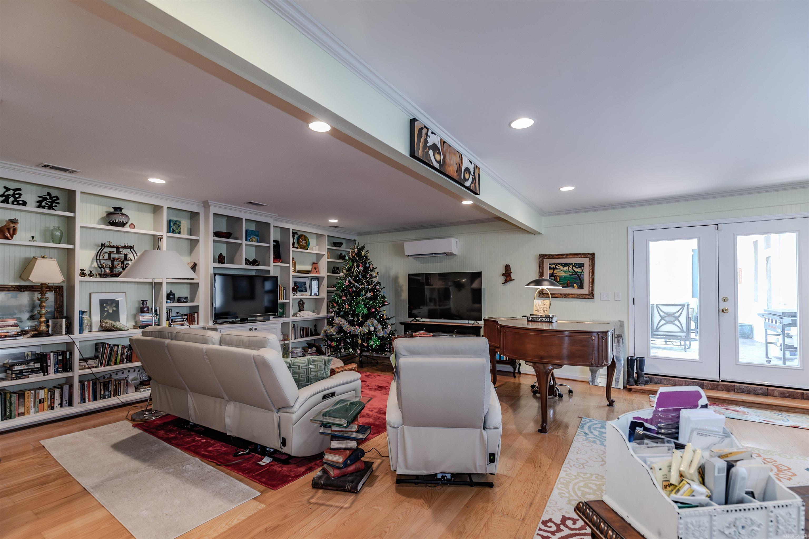 DAVIS JOHN A - Residential