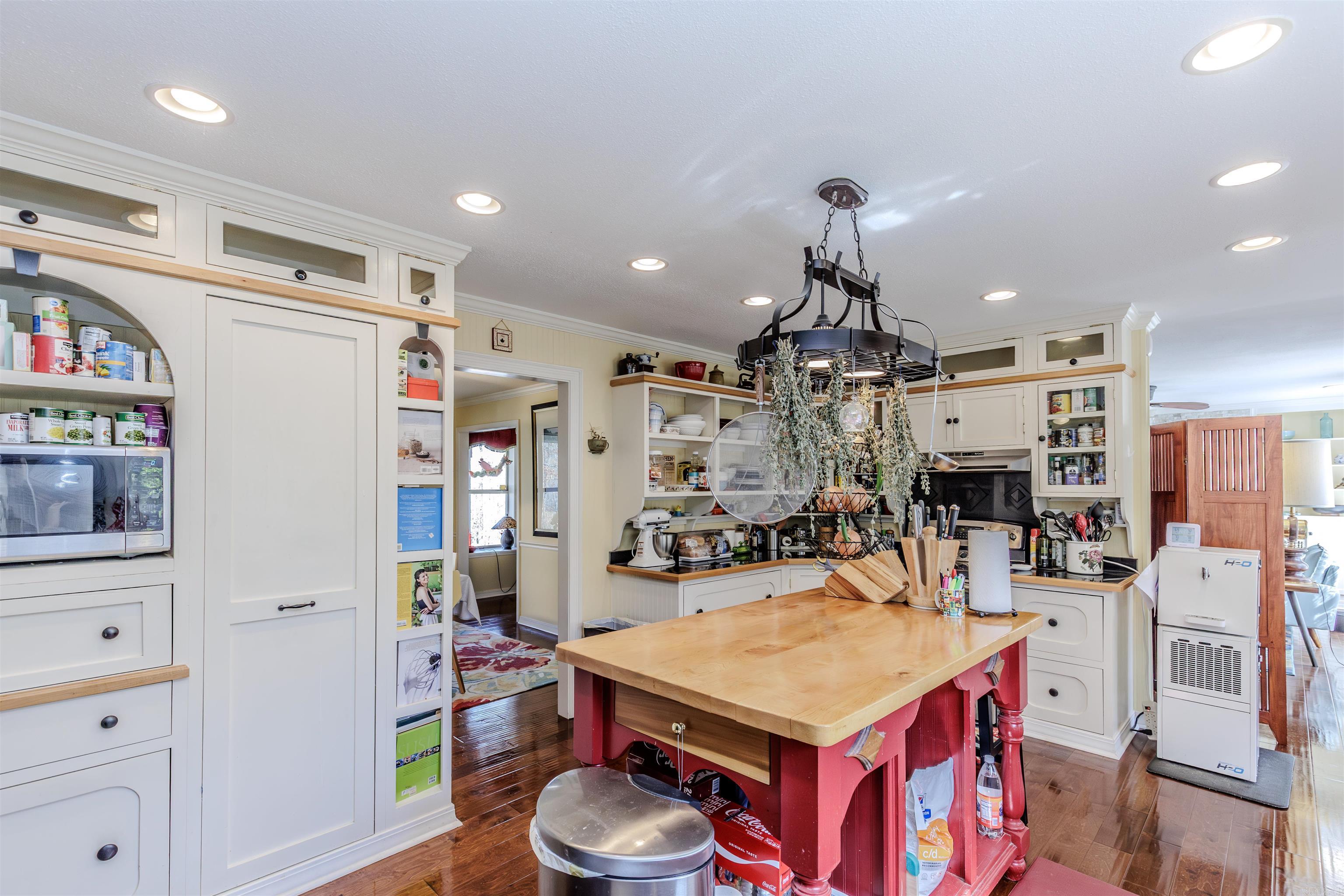 DAVIS JOHN A - Residential