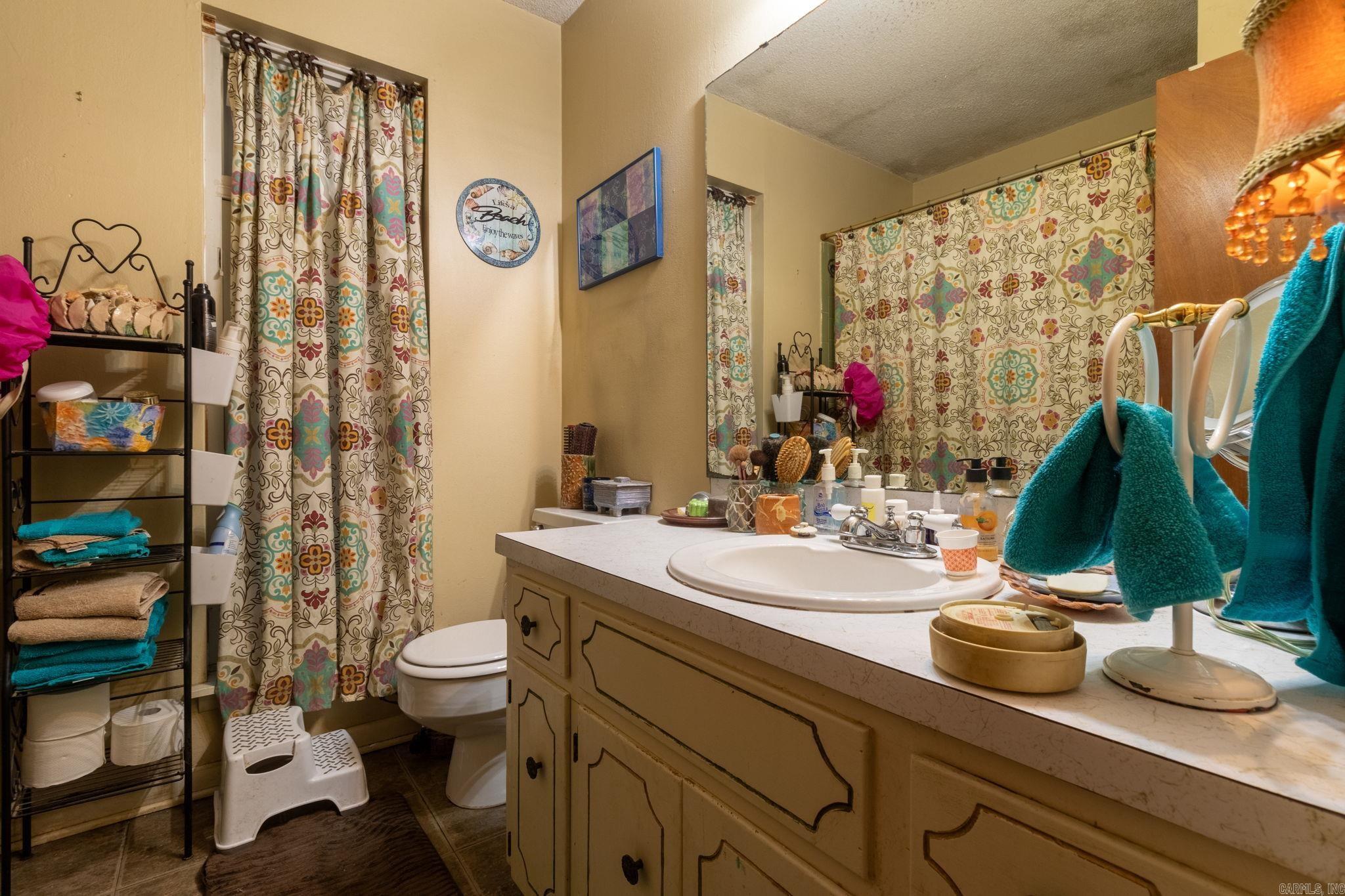 BAMBOO VILLAGE - Residential