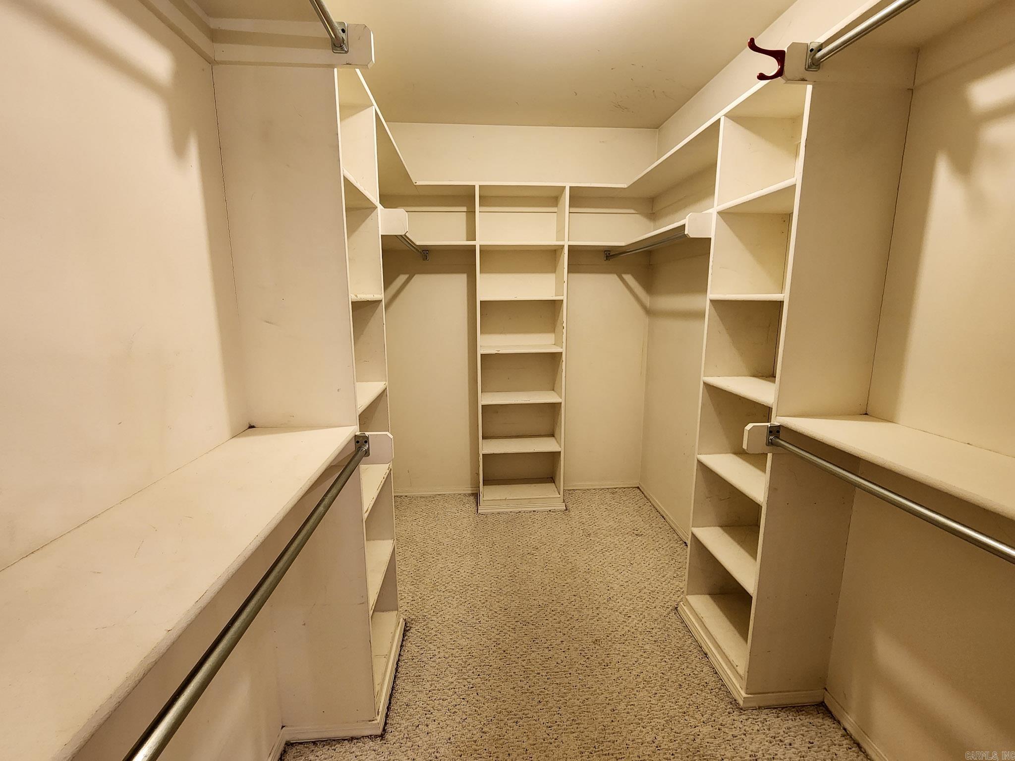 SHEFFIELD COVE - Residential