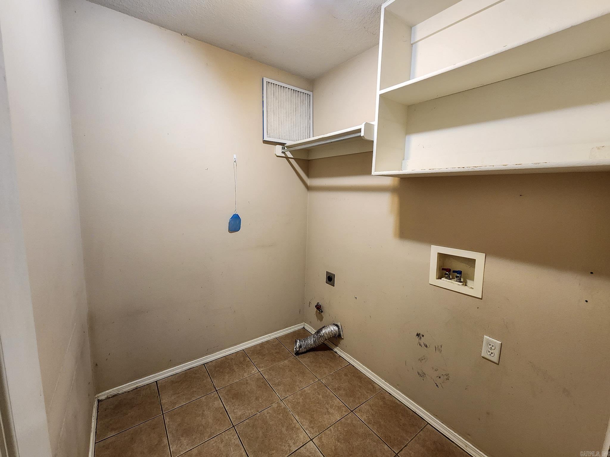 SHEFFIELD COVE - Residential