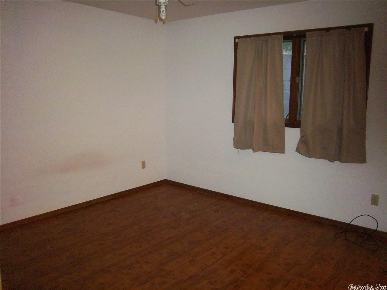 Thunderbird 1st - Residential Lease